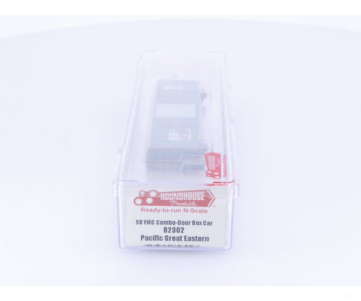 Roundhouse 82302 N 50’ FMC Combo-Door Box Car Pacific Great Eastern (PGE) 40369 - Freight Cars