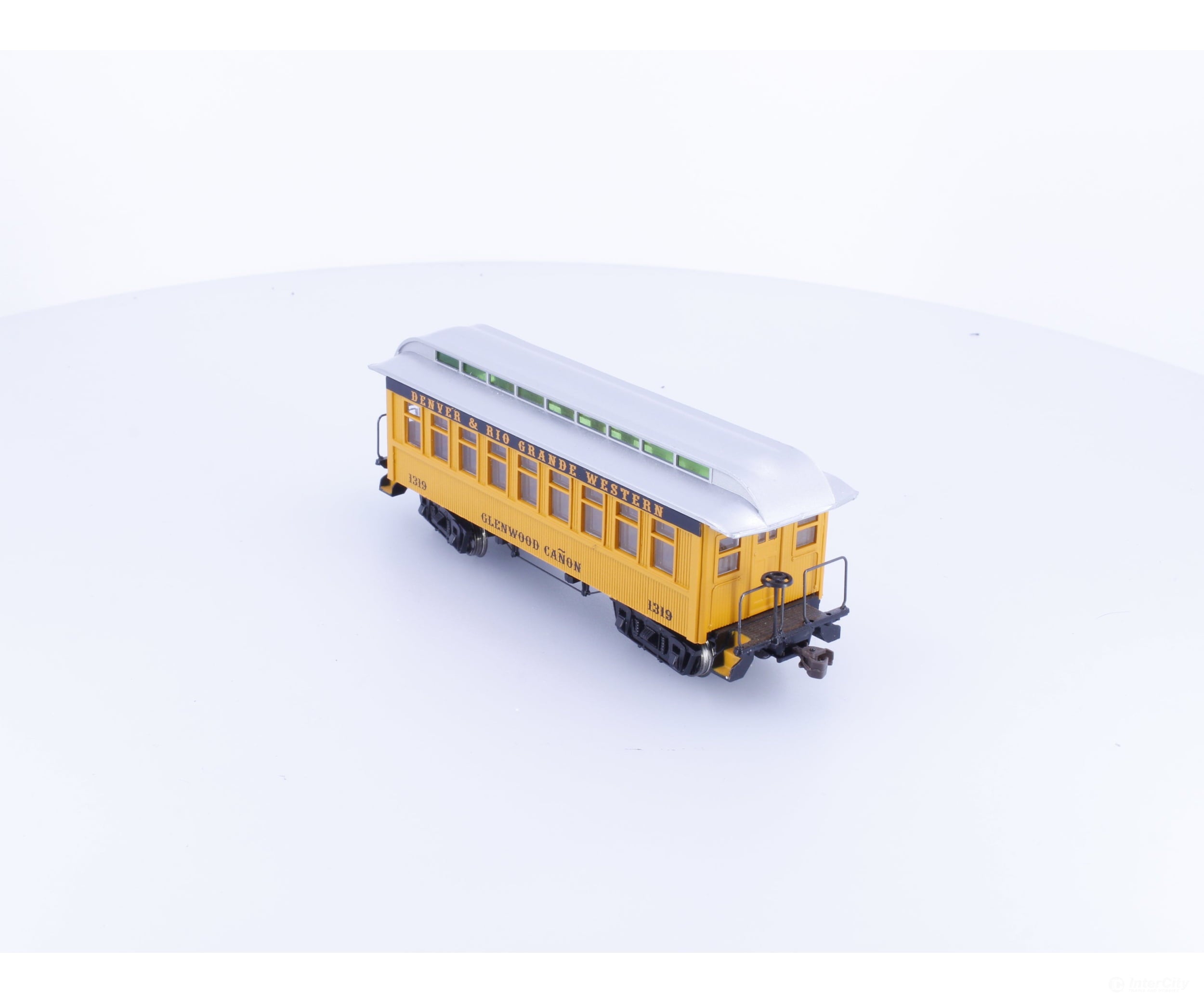 Roundhouse 84283 HO Overton Coach Glenwood Canyon #2 Denver and Rio Grande Western (DRGW) 1319 - Passenger Cars