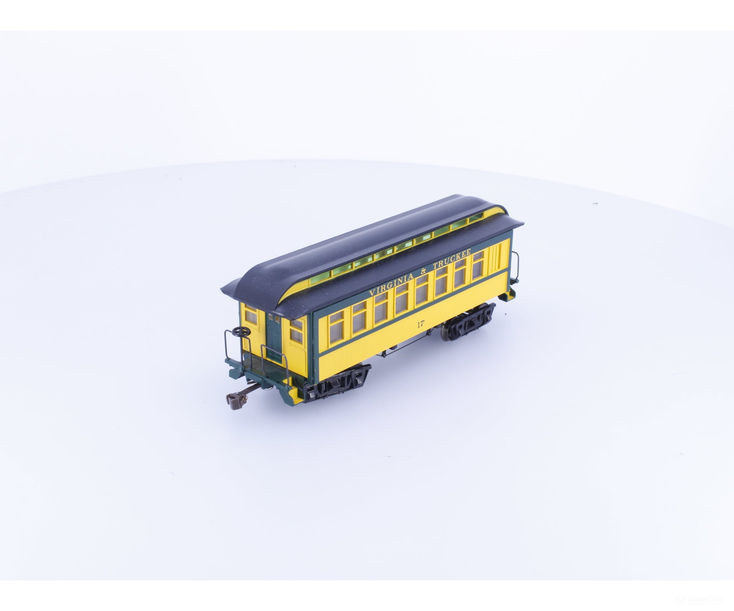 Roundhouse 84286 HO Overton Coach Virginia & Truckee #2 17 - Passenger Cars