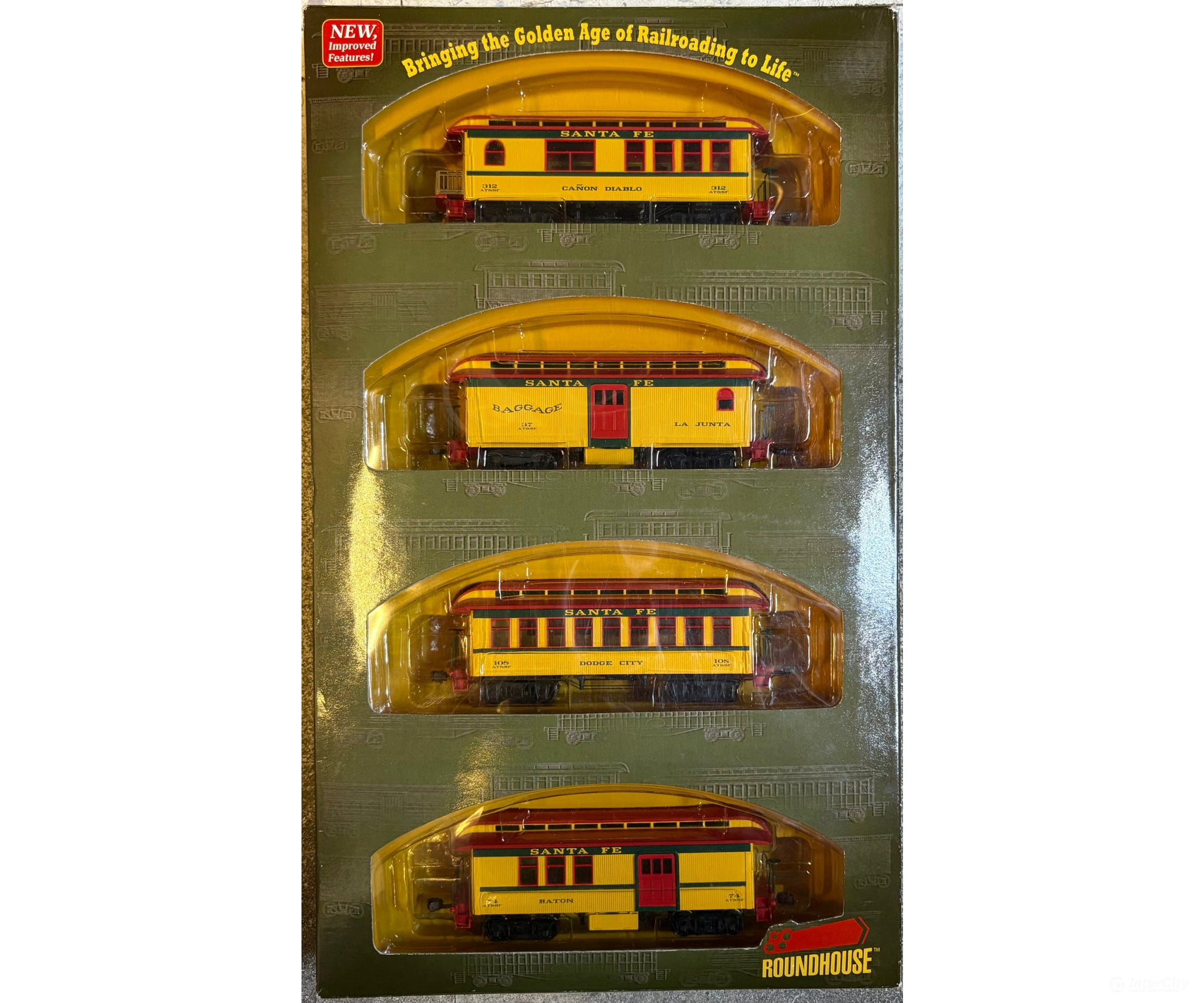 Roundhouse 84301 HO Overton Passenger Car 4 Pack Baggage Combine Coach Business Car Atchison Topeka and Santa Fe (ATSF)