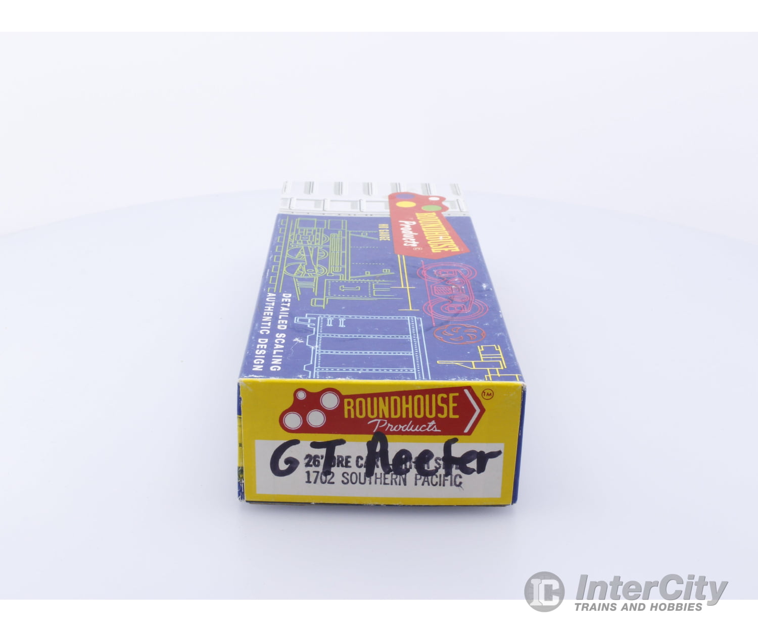 Roundhouse GTREE HO 36’ Reefer Car Grand Trunk (GT) 46903 Freight Cars
