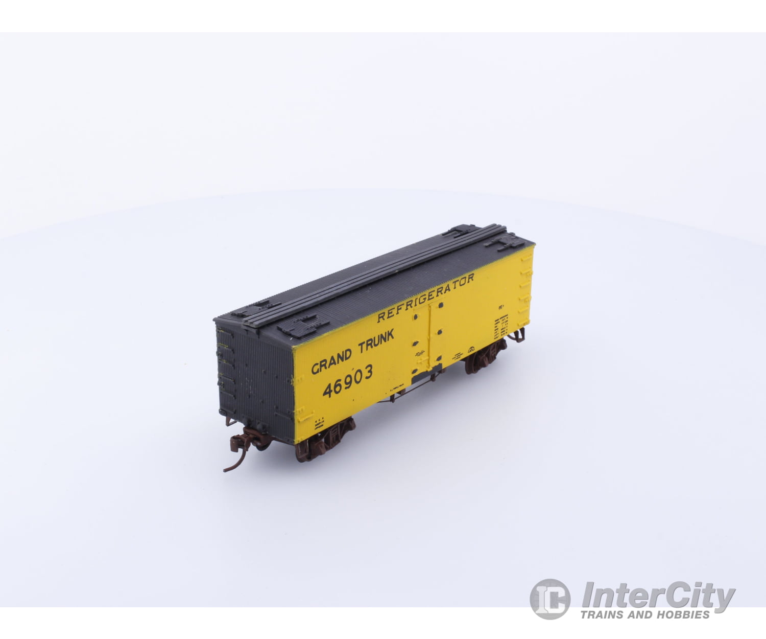 Roundhouse GTREE HO 36’ Reefer Car Grand Trunk (GT) 46903 Freight Cars