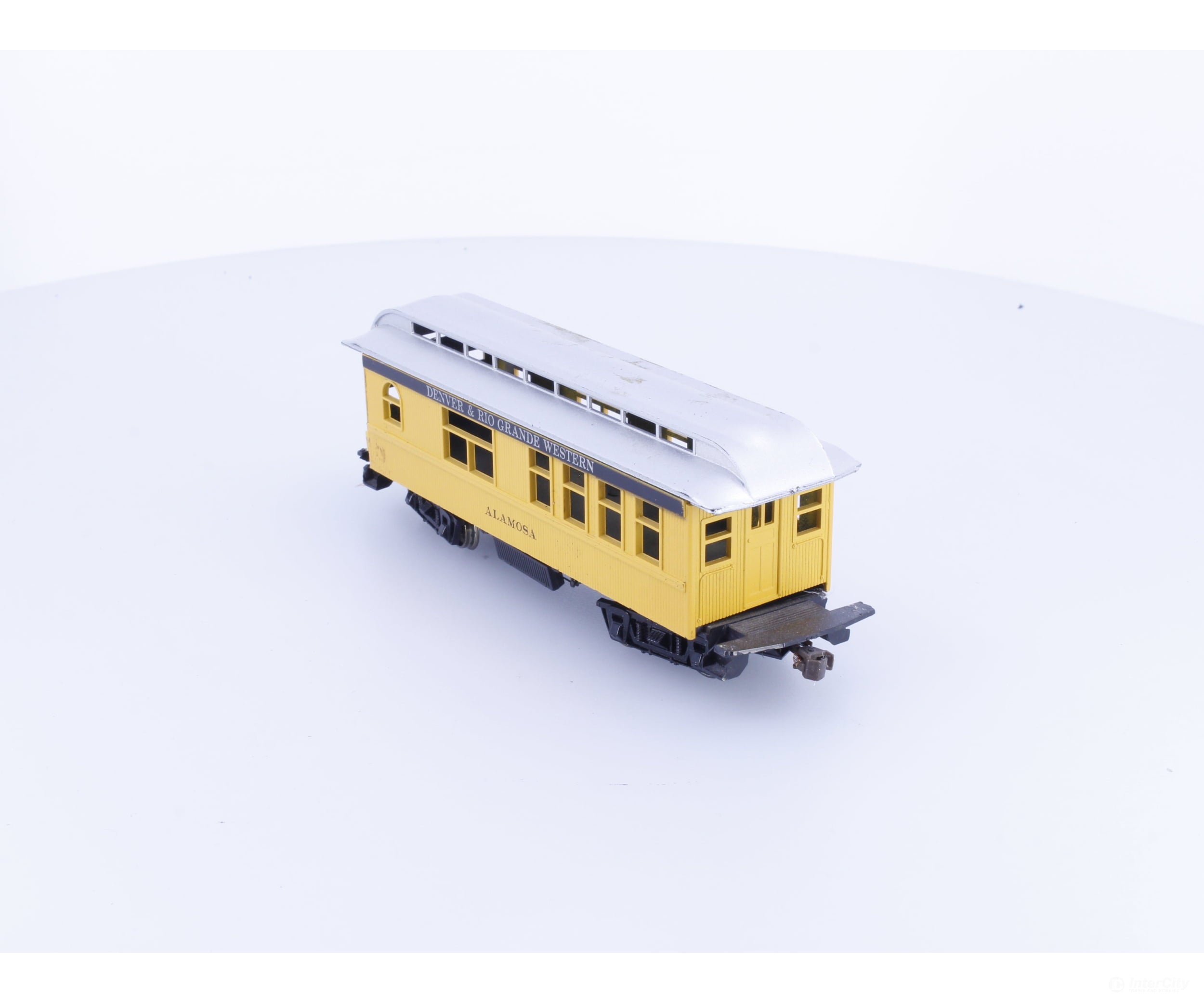 Roundhouse OCALAM HO Overton Business Coach Denver and Rio Grande Western (DRGW) Alamosa - Passenger Cars