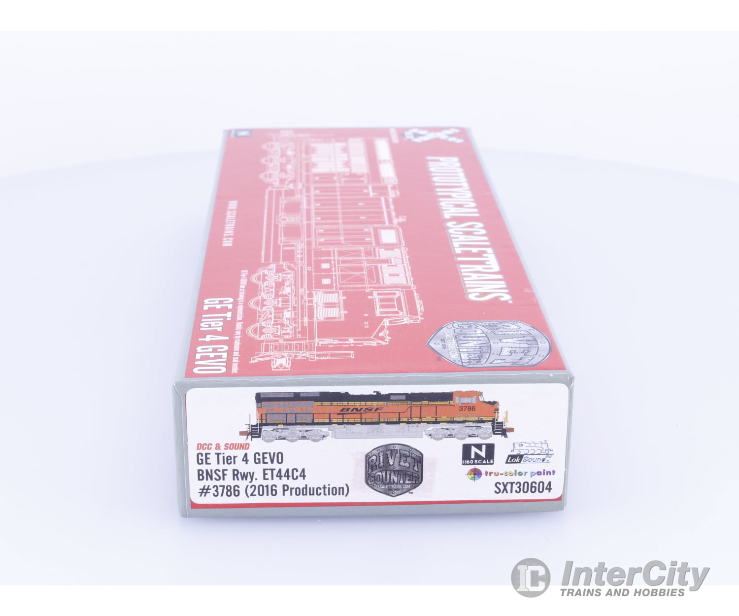 Scale Trains SXT30604 N GE ET44C4 Tier 4 GEVO Diesel Locomotive 2016 Production Burlington Northern Santa Fe (BNSF)