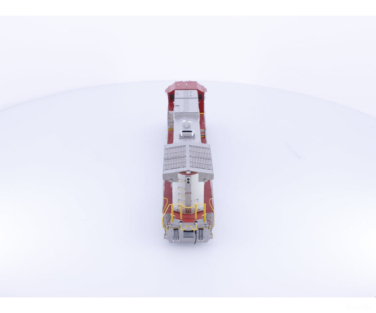 Scale Trains SXT32576 HO GE C44-9W Dash 9 Diesel Locomotive ESU Loksound Santa Fe (SF) 629 DCC & Sound - Locomotives