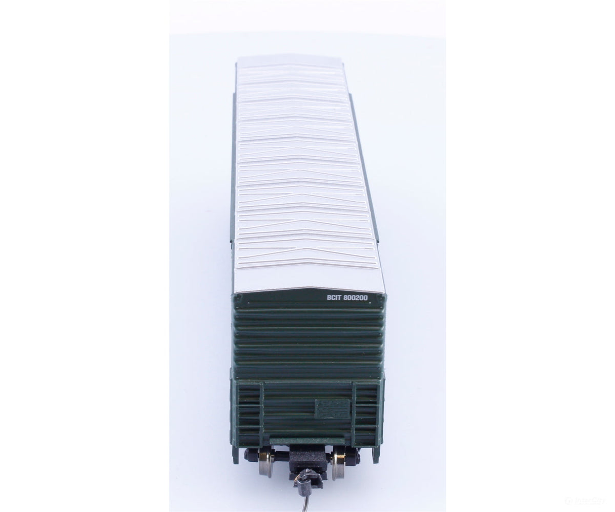 ScaleTrains SXT1030 HO Evans 5100 DPD Box Car British Columbia Railway (BCOL) 800200 - Freight Cars