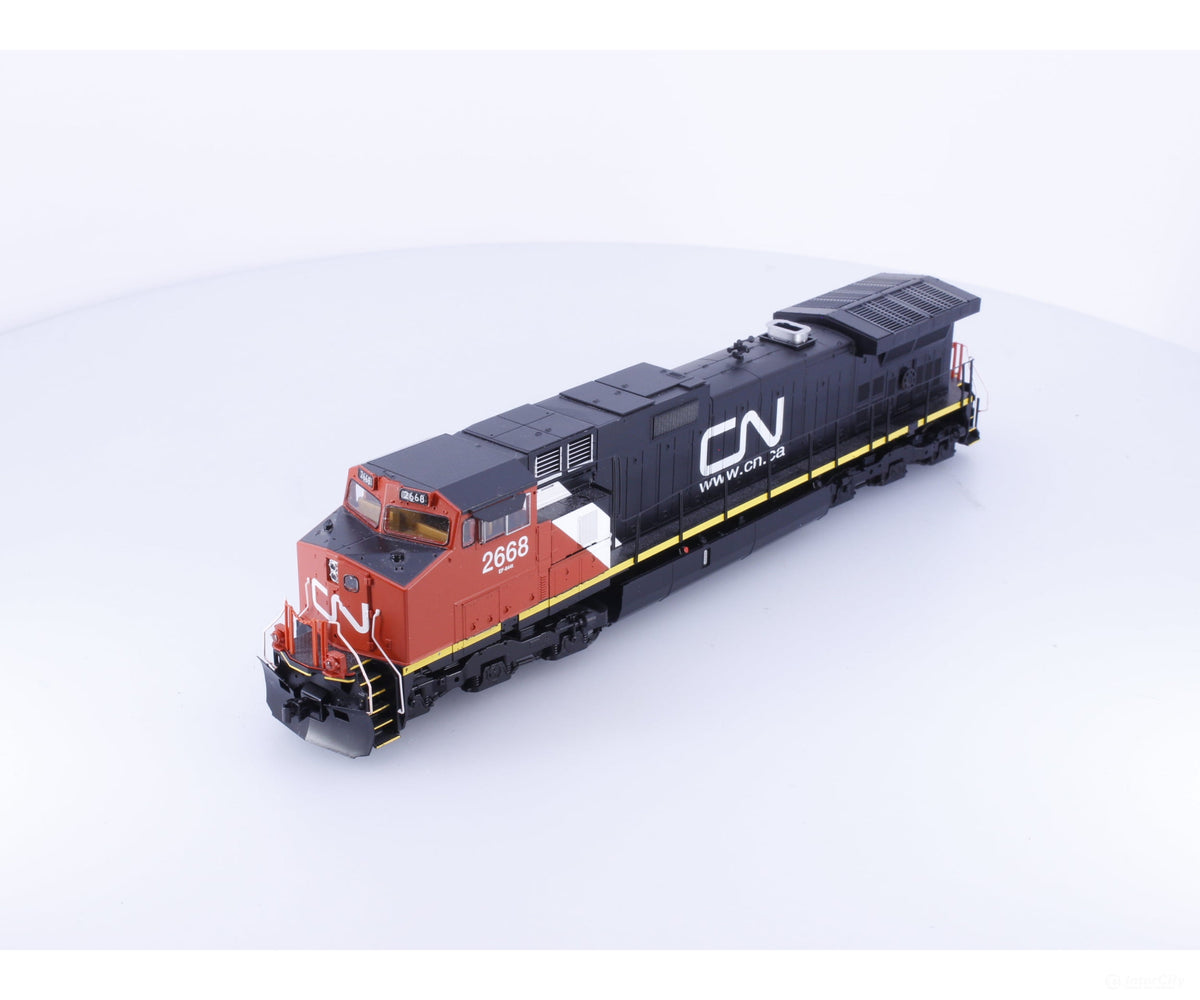 ScaleTrains SXT10847 HO GE C44-9W Dash 9 Diesel Locomotive ESU Loksound Canadian National (CN) 2668 DCC & Sound