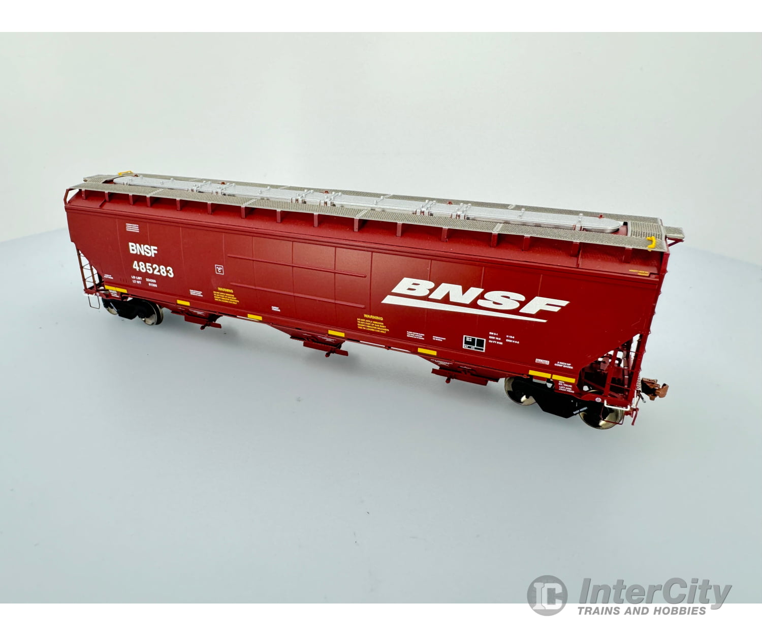 Scaletrains Sxt30405 Ho Greenbrier (Gunderson) 5188 Cf. Covered Hopper W/ Metal Roof Hatches & Atp