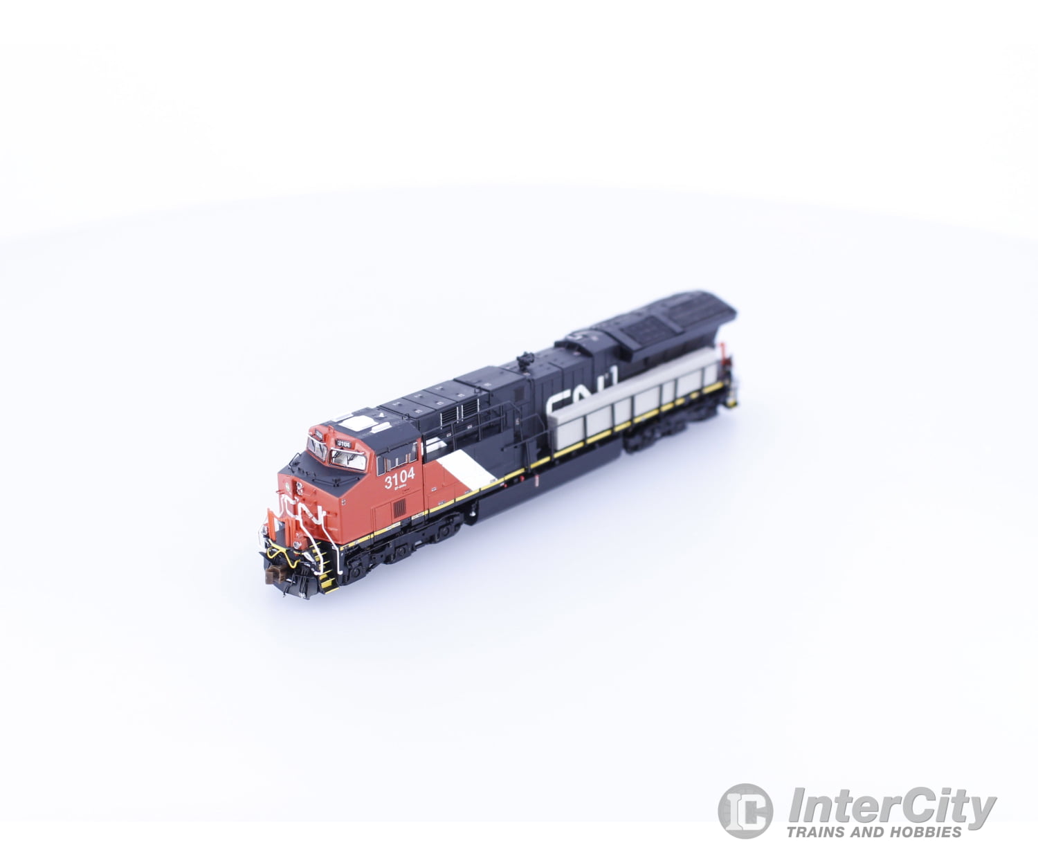 ScaleTrains SXT30626 N GE Tier 4 GEVO ET44AC (2016 Production) Canadian National (CN) 3104 DCC & Sound Locomotives