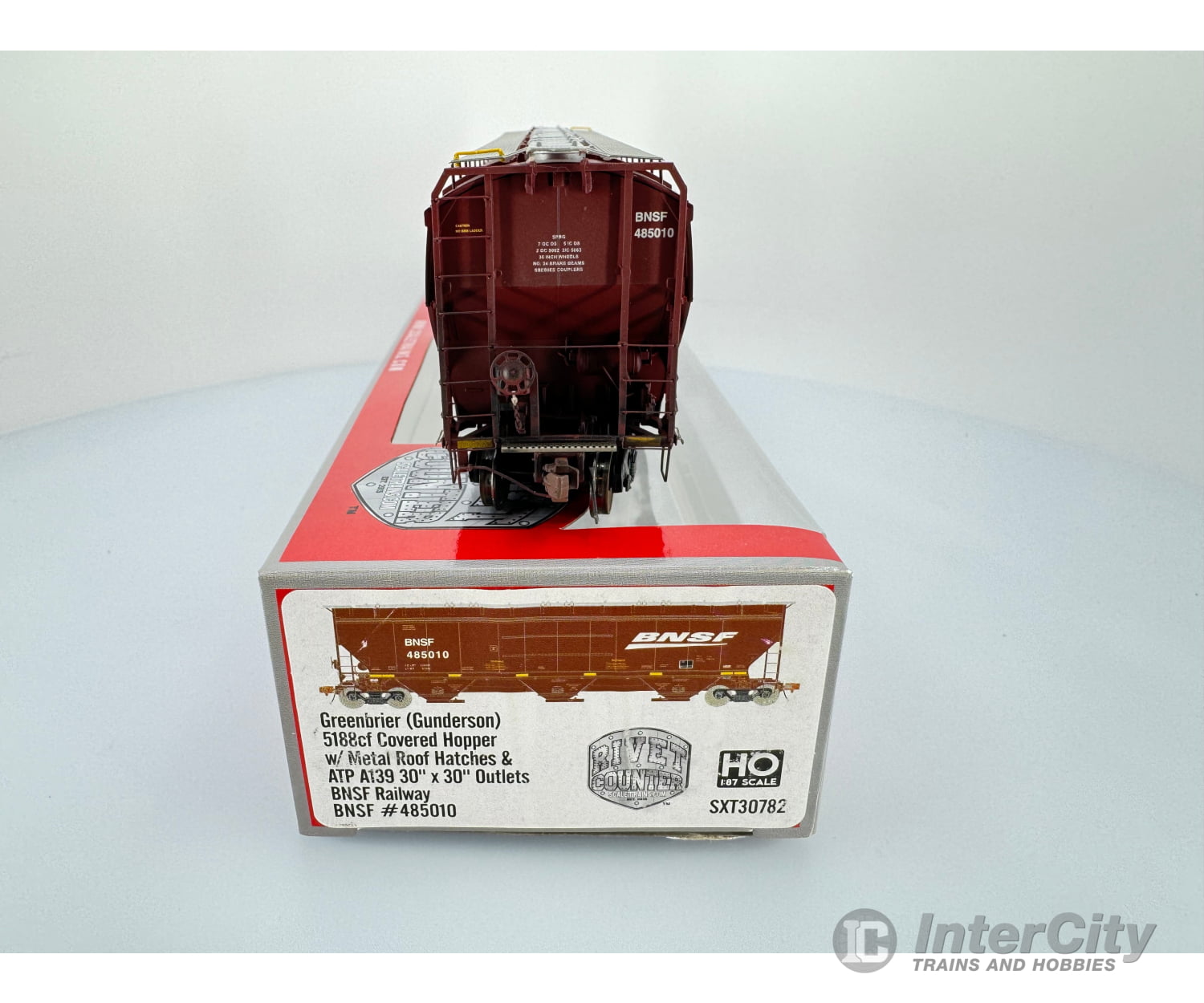 Scaletrains Sxt30782 Ho Greenbrier (Gunderson) 5188 Cf. Covered Hopper W/ Metal Roof Hatches & Atp