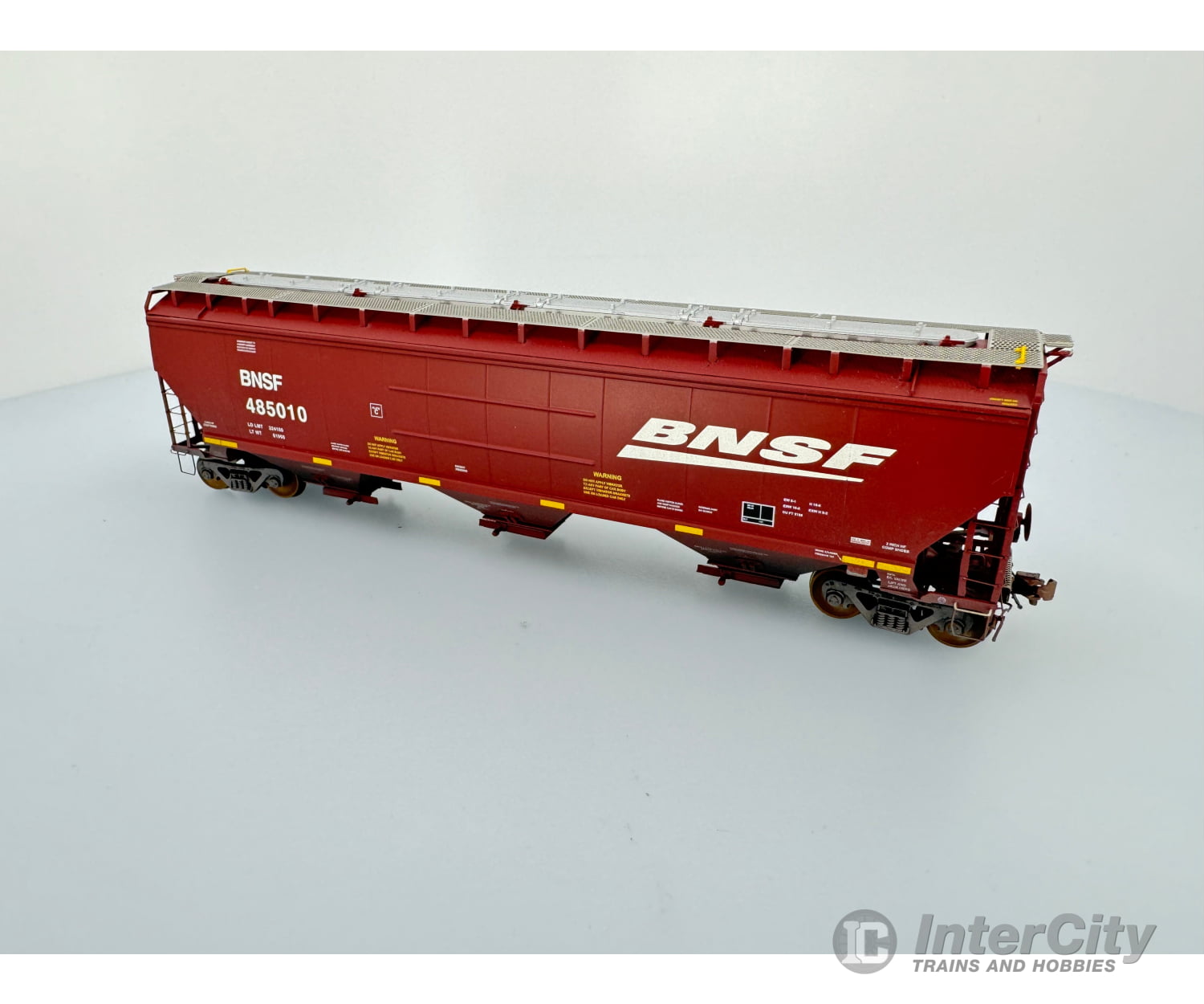 Scaletrains Sxt30782 Ho Greenbrier (Gunderson) 5188 Cf. Covered Hopper W/ Metal Roof Hatches & Atp