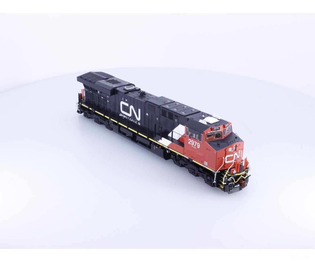 ScaleTrains SXT33582 HO GE ES44AC Diesel Locomotive ESU Loksound Canadian National (CN) 2979 DCC & Sound - Locomotives