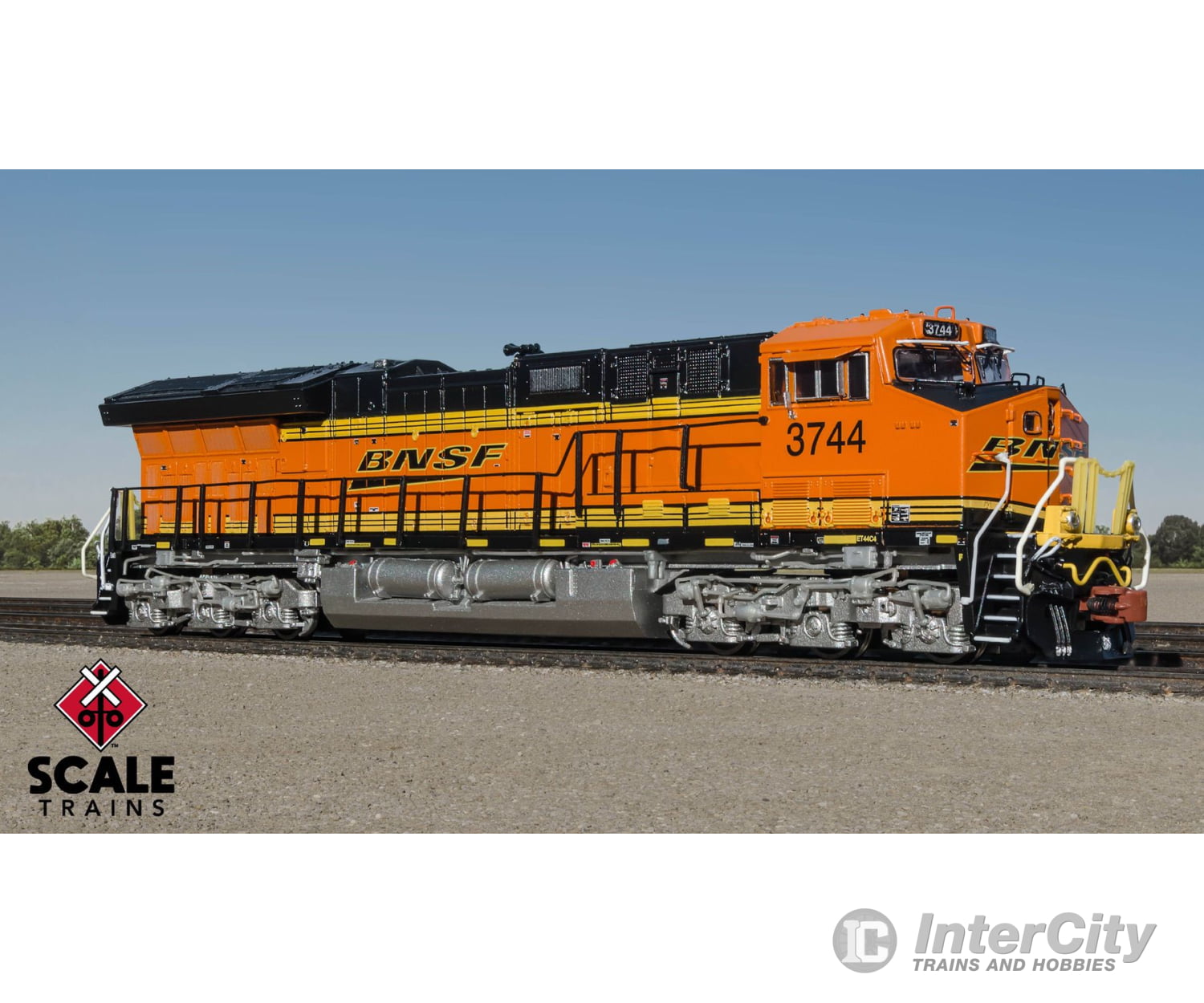 Scaletrains Sxt40433 Rivet Counter N Scale Ge Et44C4 Bnsf/Heritage Iii 3744 Dcc & Sound Equipped