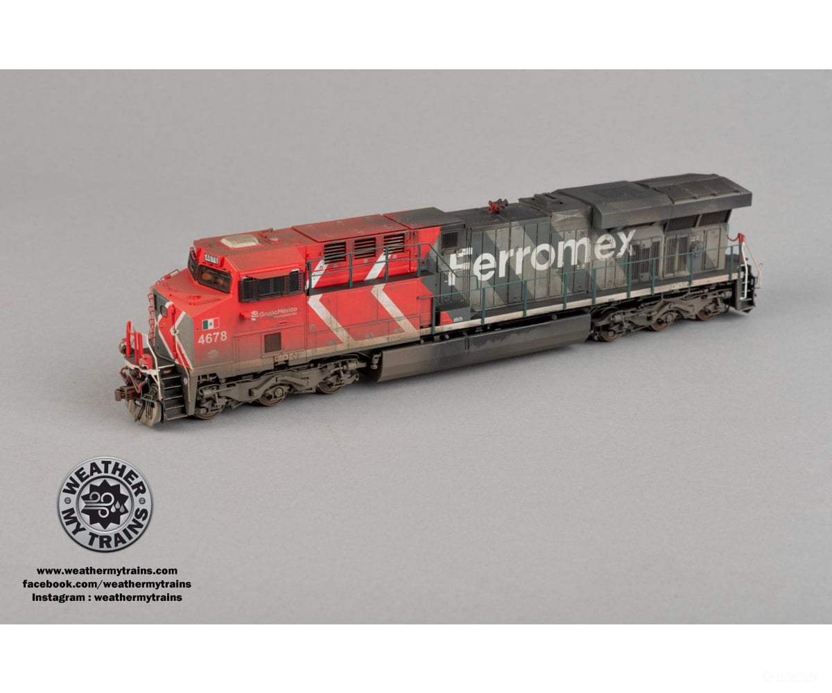 ScaleTrains SXT41445 Rivet Counter HO Scale GE ES44AC Ferromex/Zebra 4678 DCC & Sound Equipped - Weathered by WEATHER