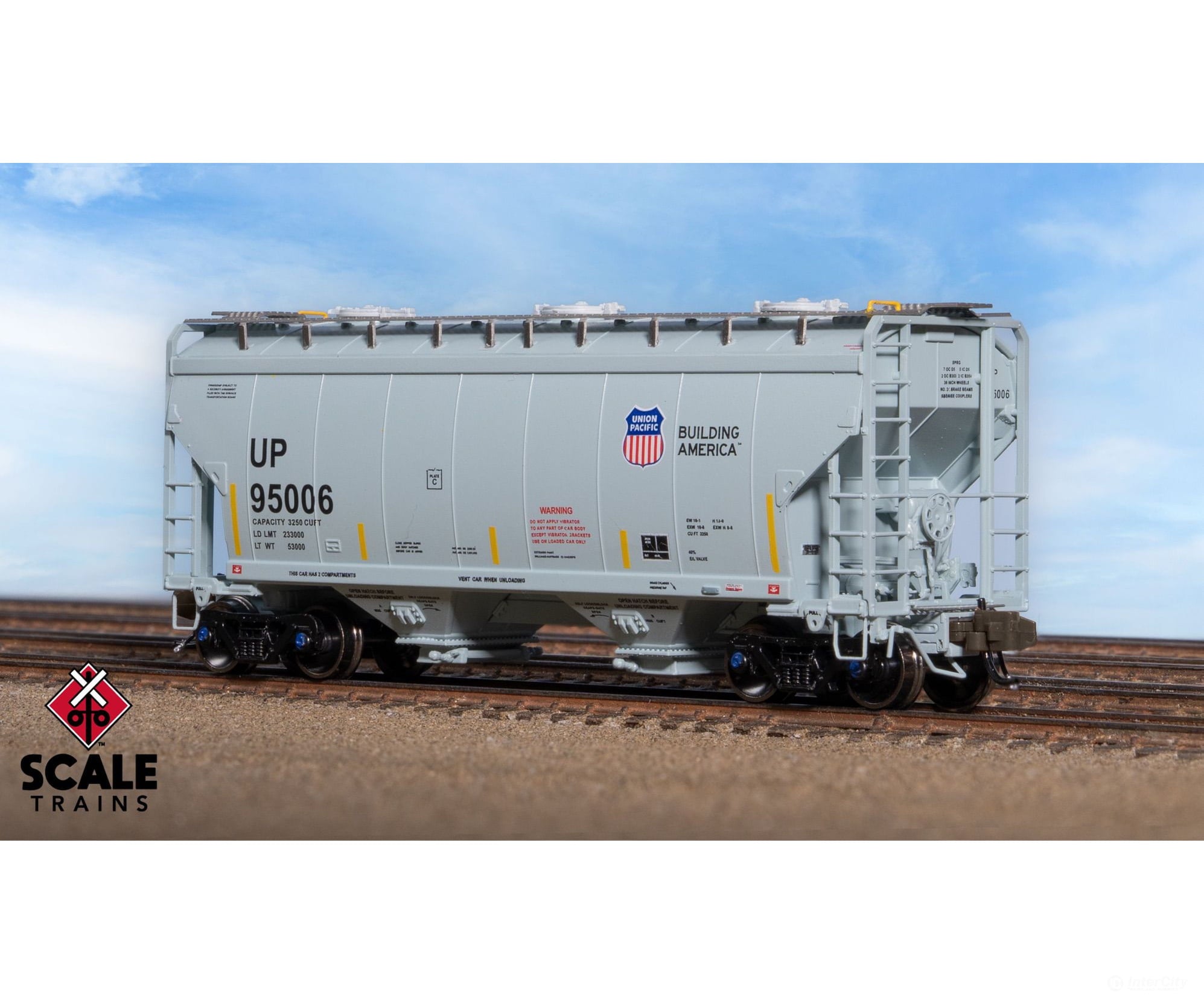 ScaleTrains SXT41499 Rivet Counter N Scale Gunderson 3250 Covered Hopper Union Pacific/UP 95041 - Freight Cars