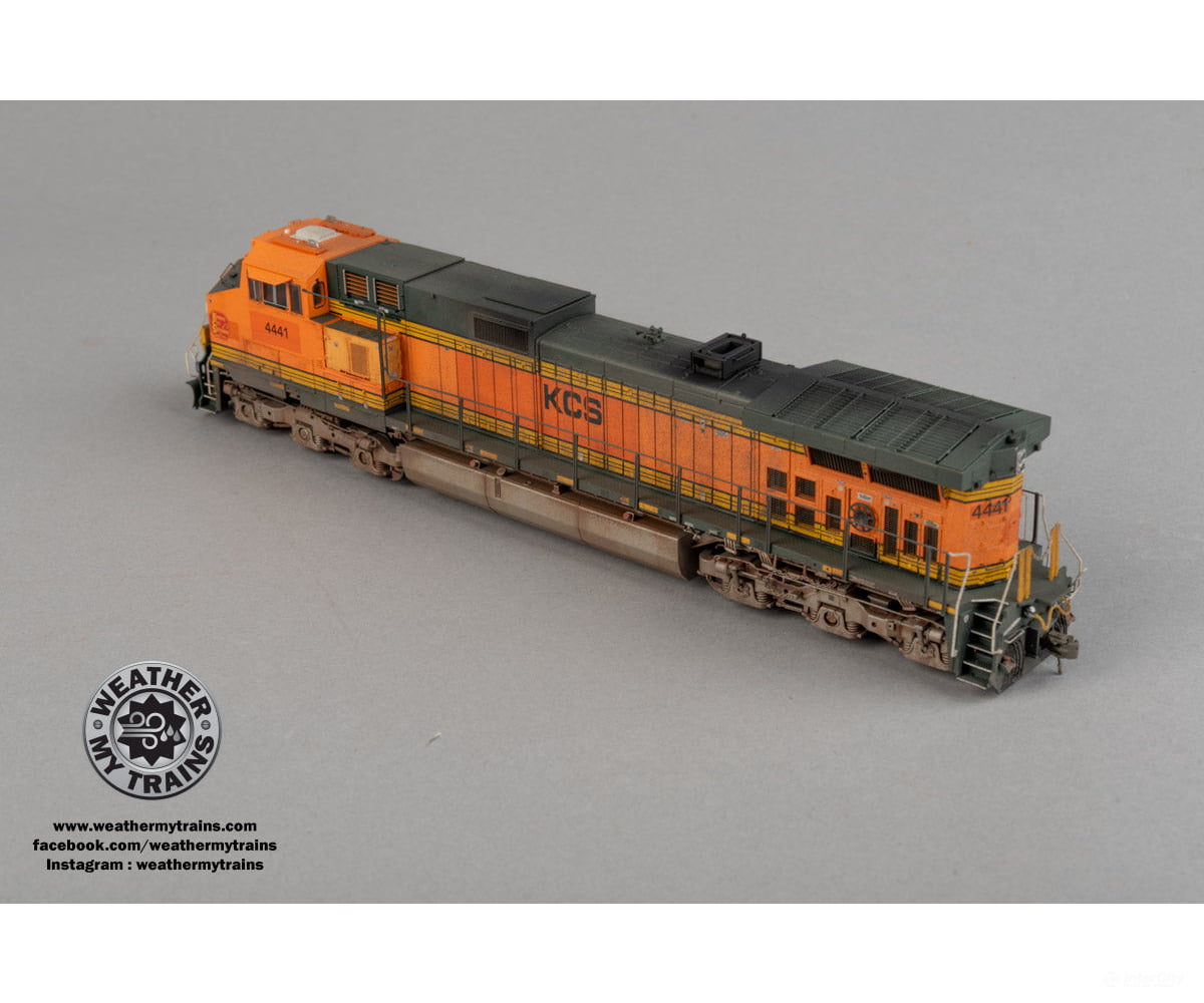 ScaleTrains SXT41563 Rivet Counter HO Scale GE DASH 9-44CW Kansas City Southern/ex-BNSF Heritage II Patched/Faded