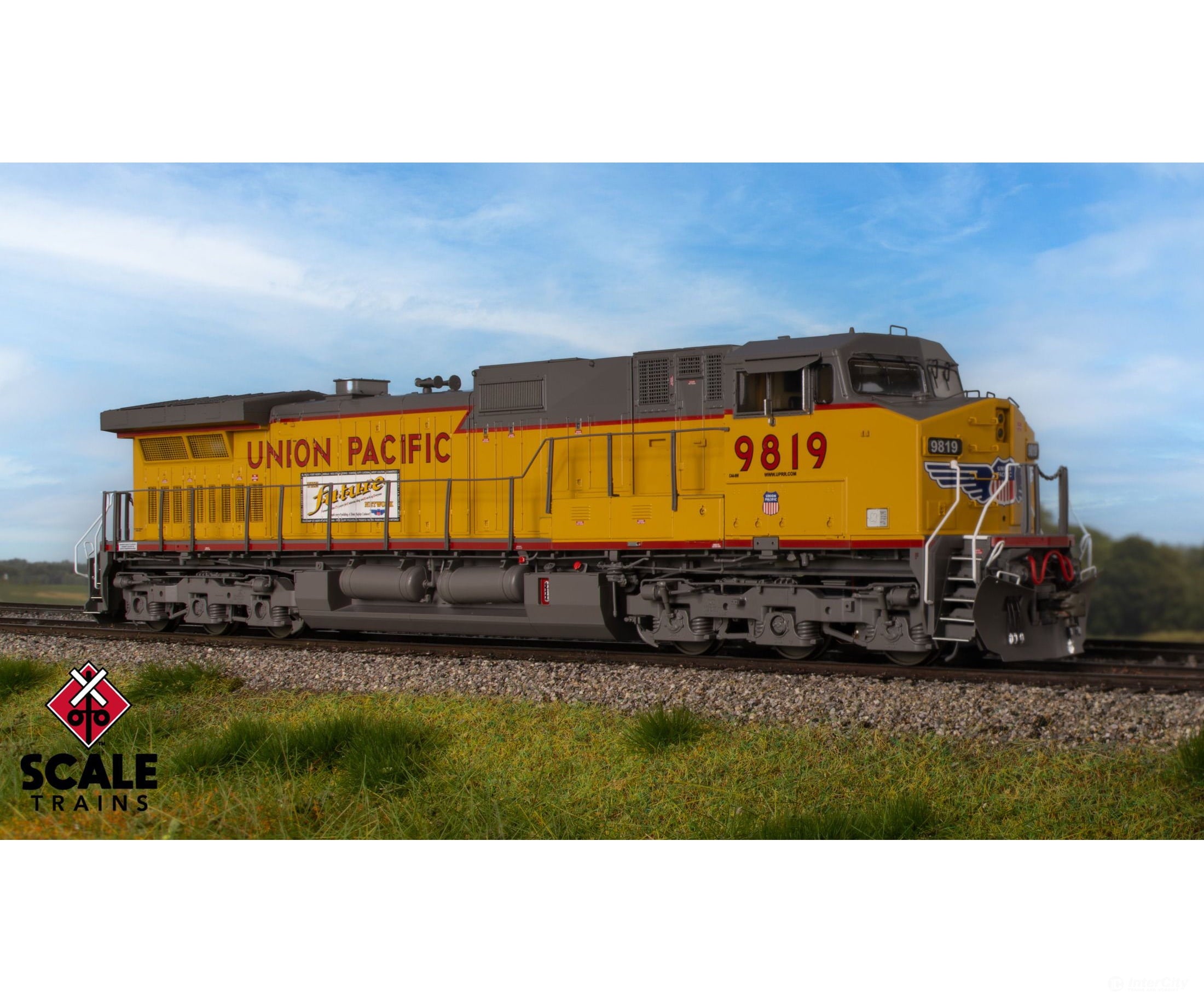 ScaleTrains SXT41589 Rivet Counter HO Scale GE DASH 9-44CW Union Pacific/Winged Nose Logo/’The Future Network’ Side