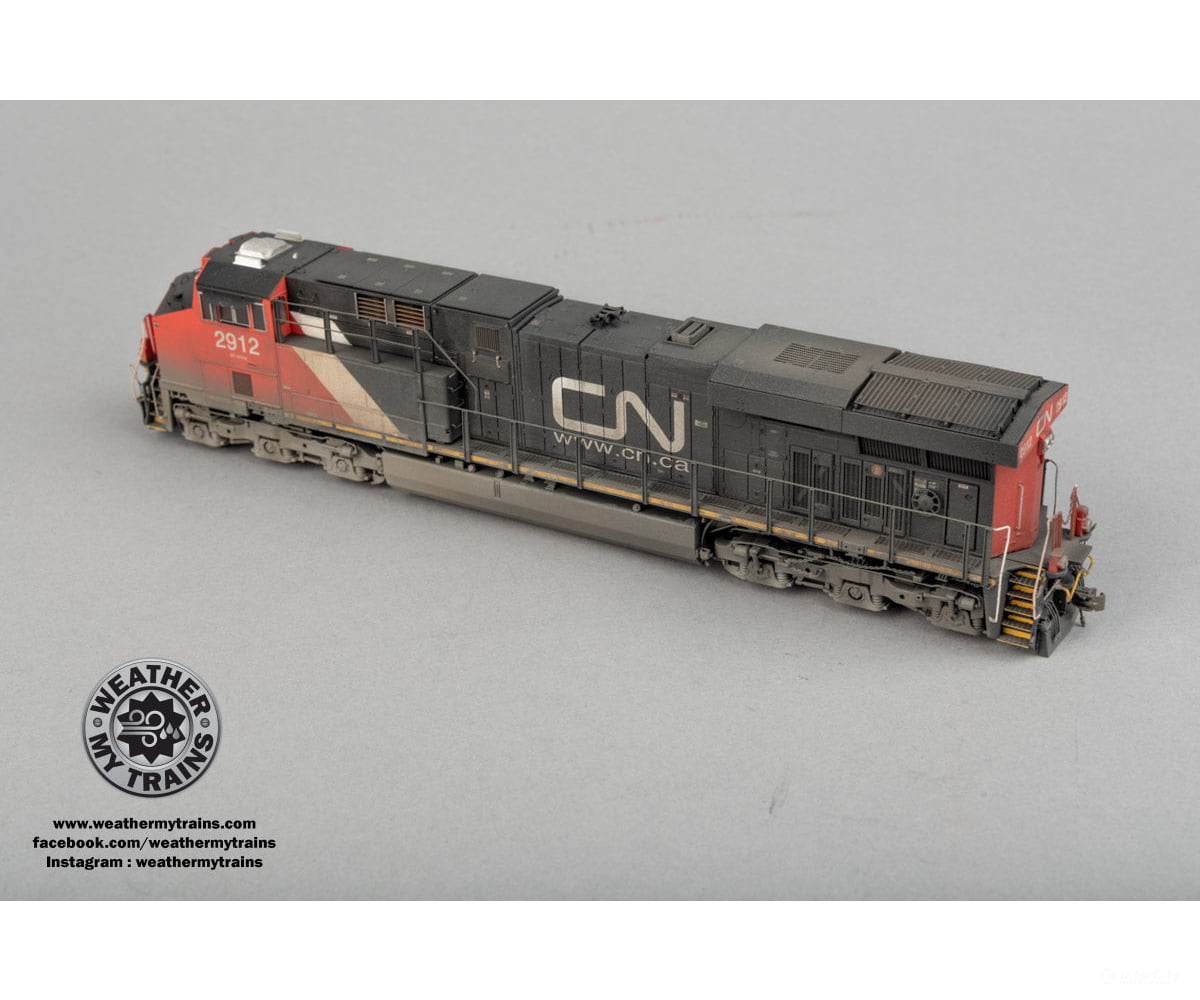 ScaleTrains SXT42088 Rivet Counter HO Scale GE ES44AC Canadian National 2912 DCC & Sound Equipped - Weathered by
