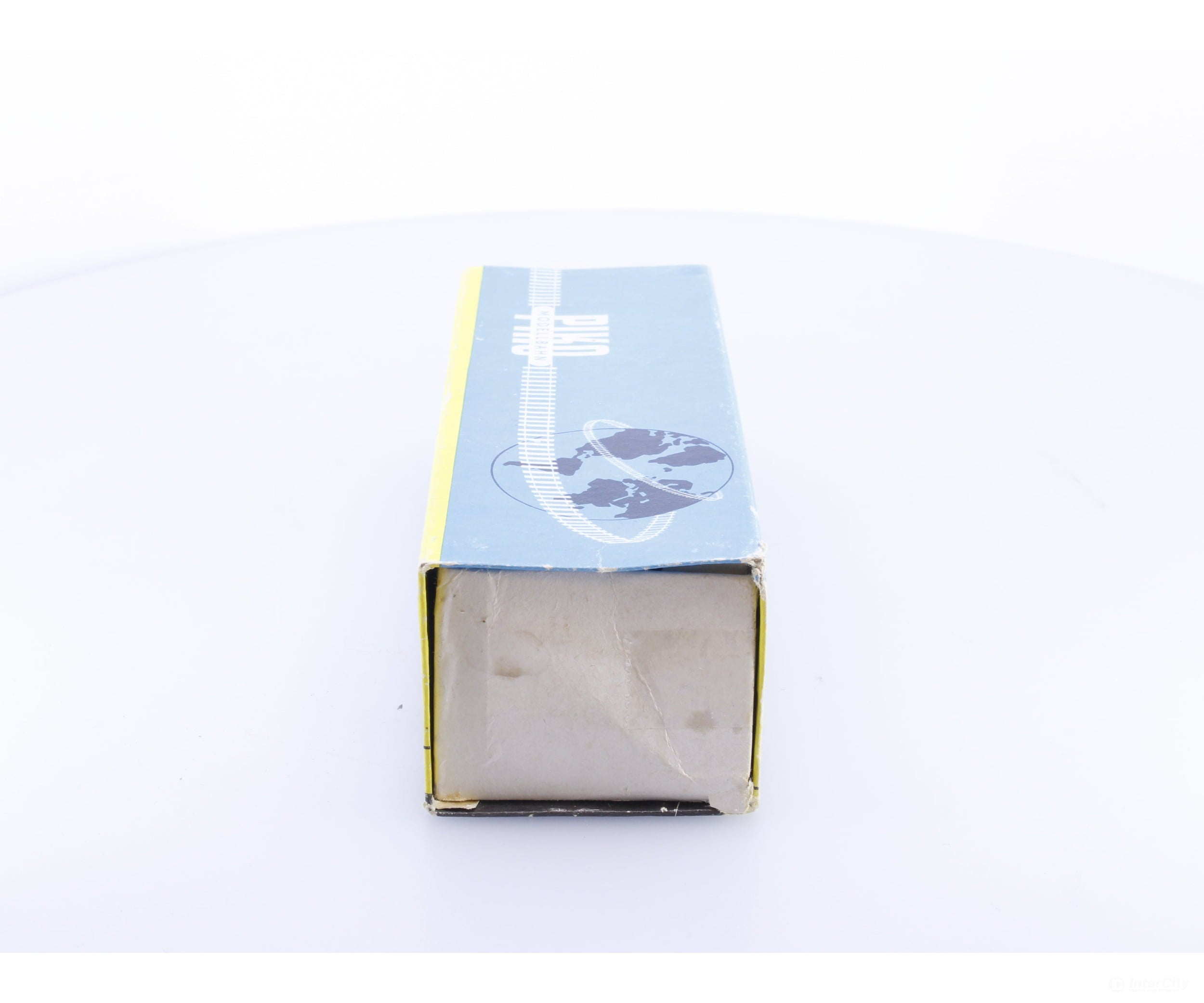 Schicht 215-0 HO DR Baggage Car Gepackwagen 215-0 - European Passenger Cars