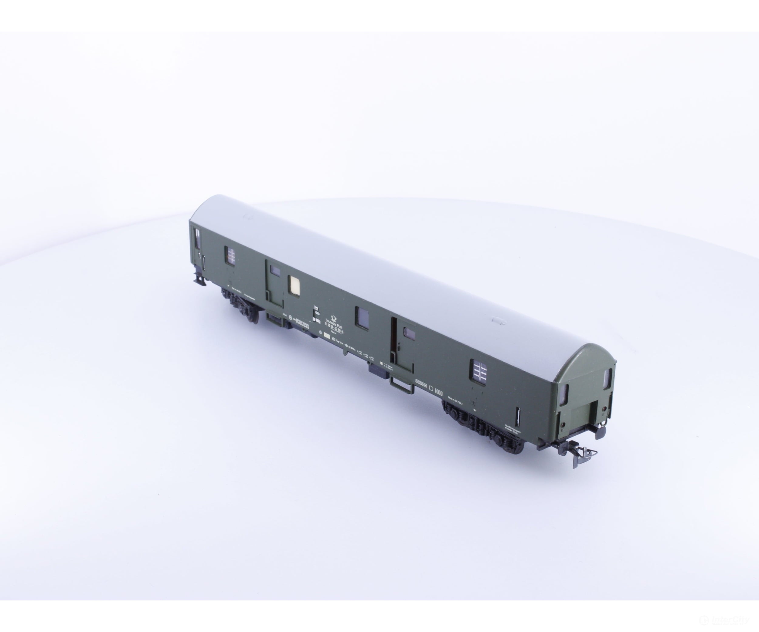 Schicht 901-6 HO DB Postal and Baggage Car 901-6 - European Passenger Cars