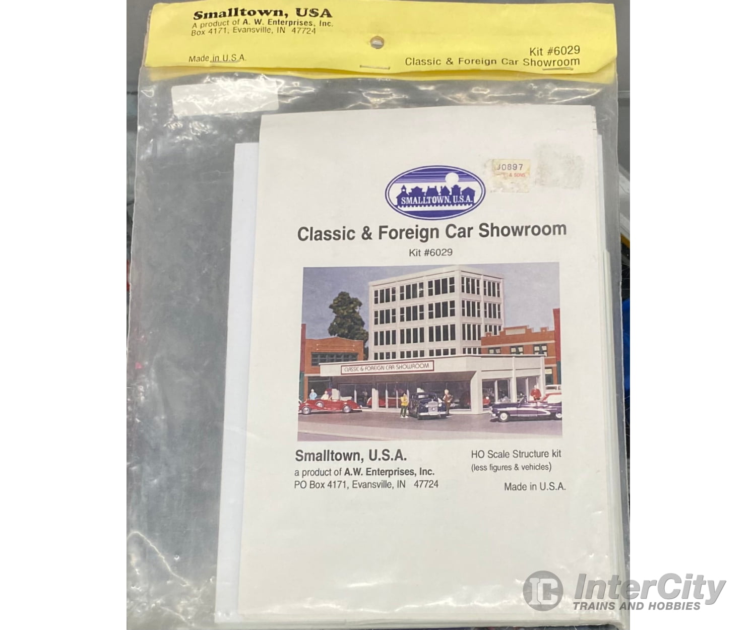 Smalltown USA 6029 HO Classic and Foreign Car Showroom Structures
