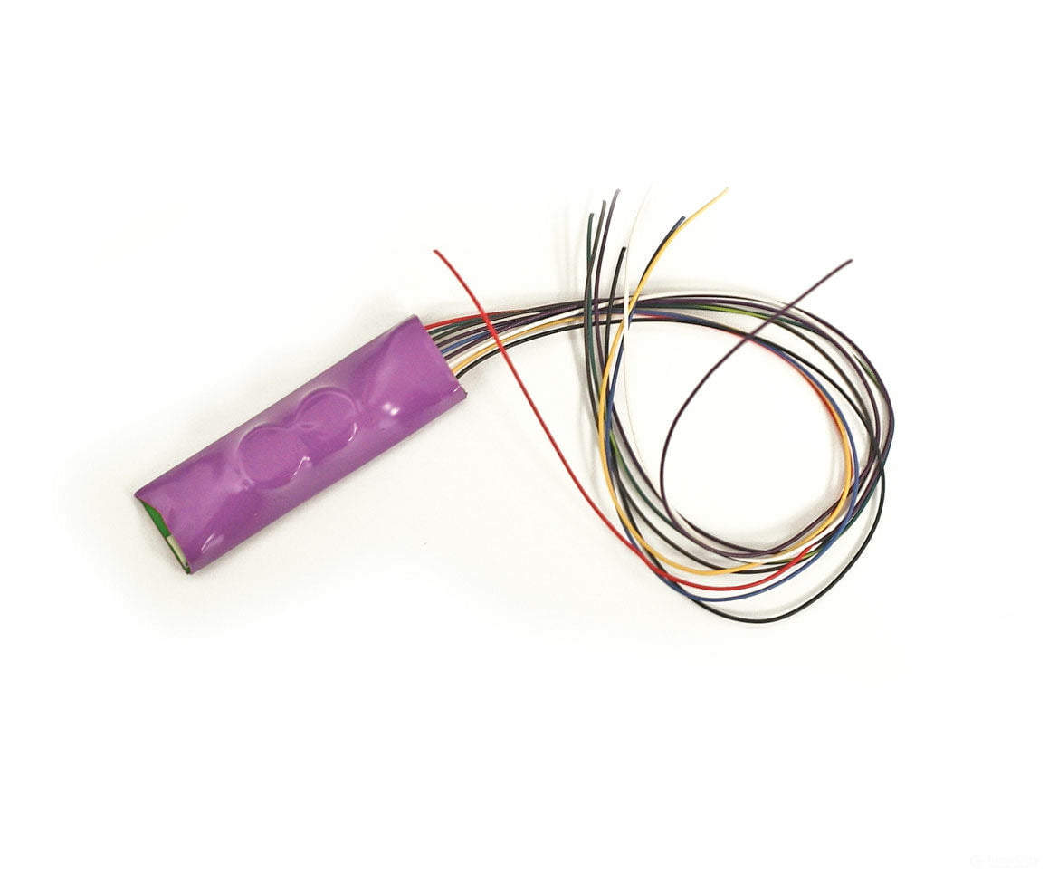 SoundTraxx 829100 Sound Only DCC Decoder - Tsunami(R) SoundCar(R) -- Freight Car Sounds - 2 x 9/16 x 3/8" 5 x 1.5 x 1cm - Default Title (IC-678-829100)
