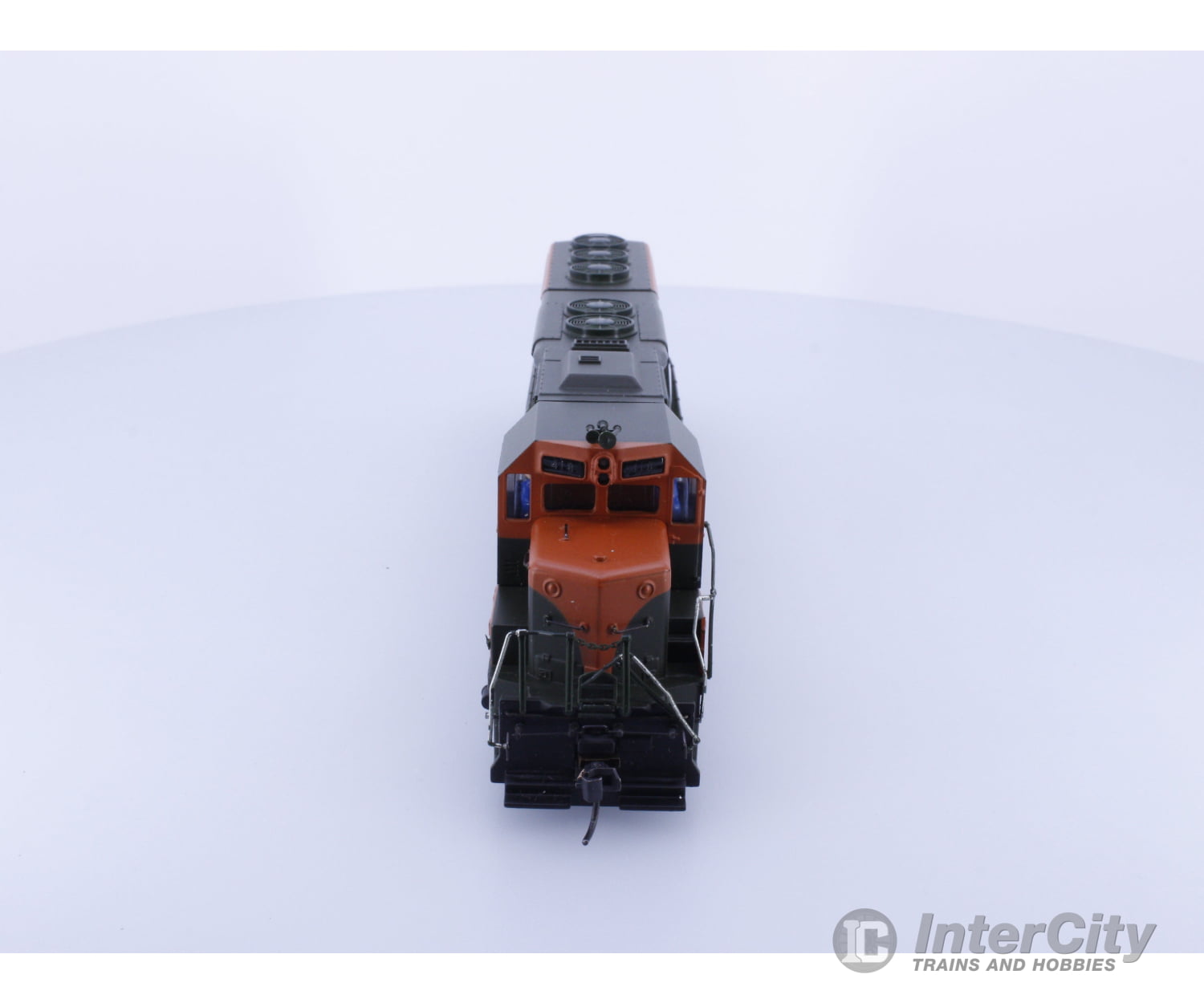 Spectrum 11627 HO EMD SD45 Great Northern (GN) 418 Analog DC Locomotives