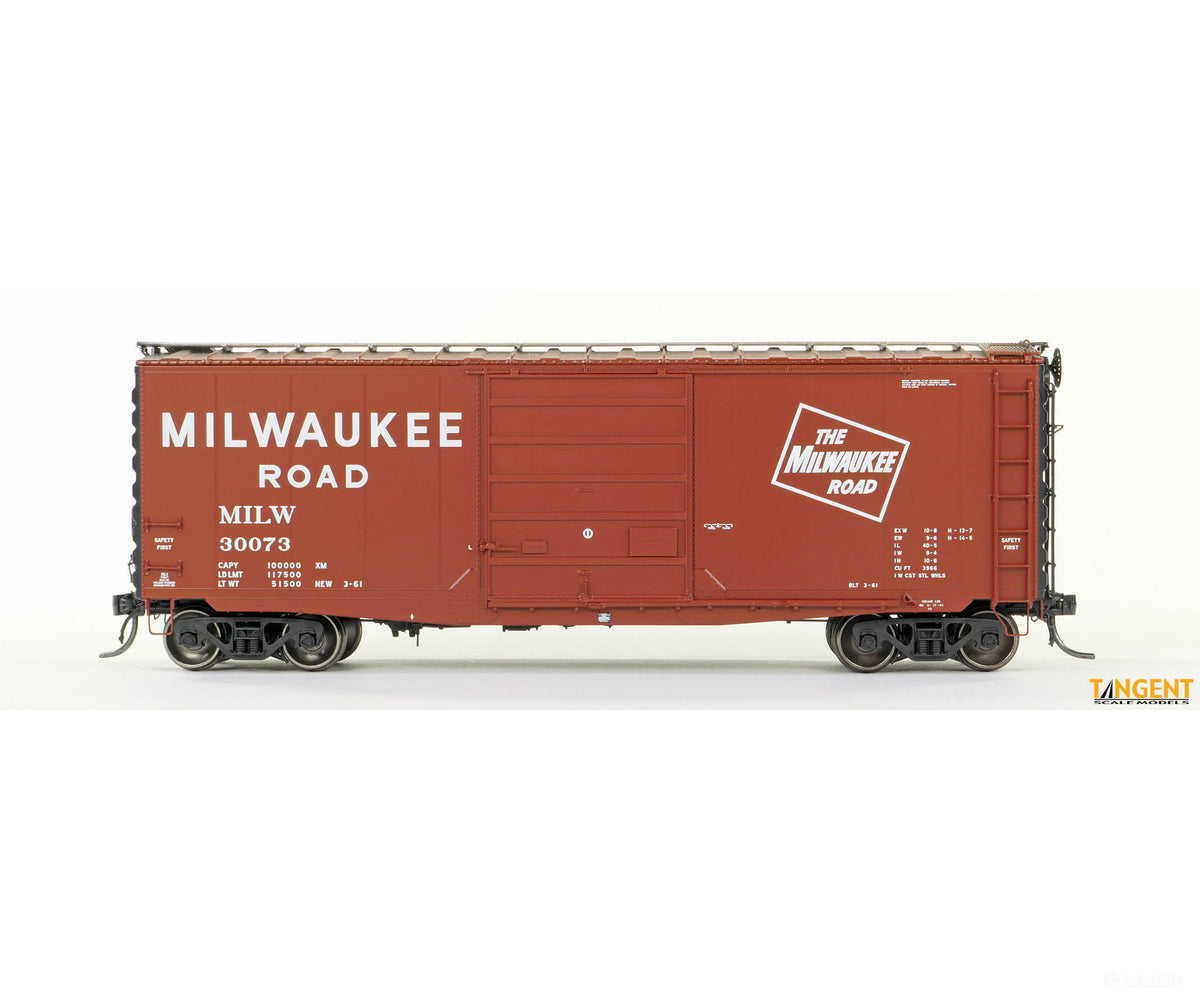 Tangent 26032-01 HO Milwaukee Road (MILW) Delivery 3-1961 w/ Superior Door 40′ PS-1 9′ Door Boxcar - Freight Cars