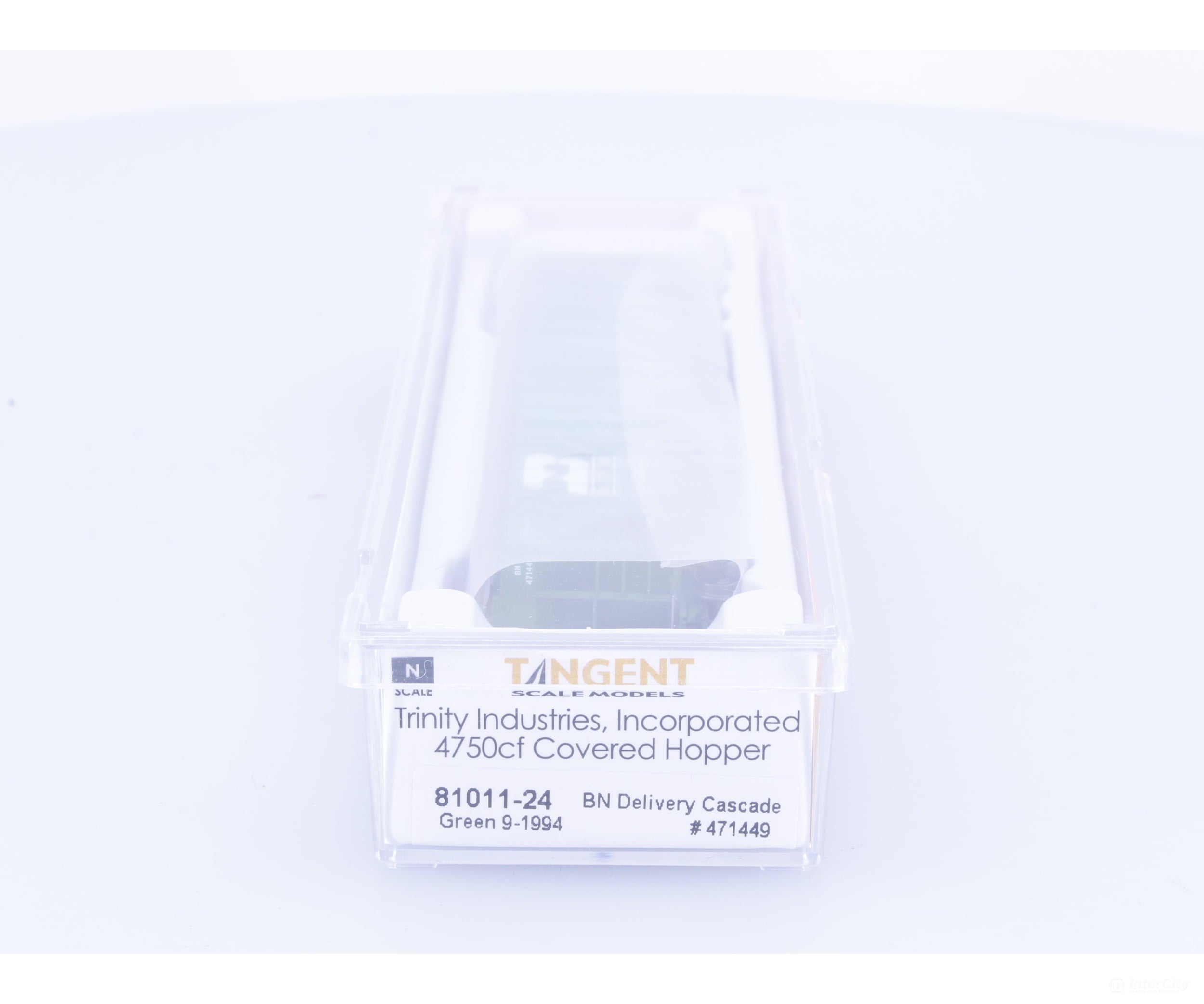 Tangent 81011-24 N Trinity 4750cf Covered Hopper Burlington Northern (BN) 471449 - Freight Cars