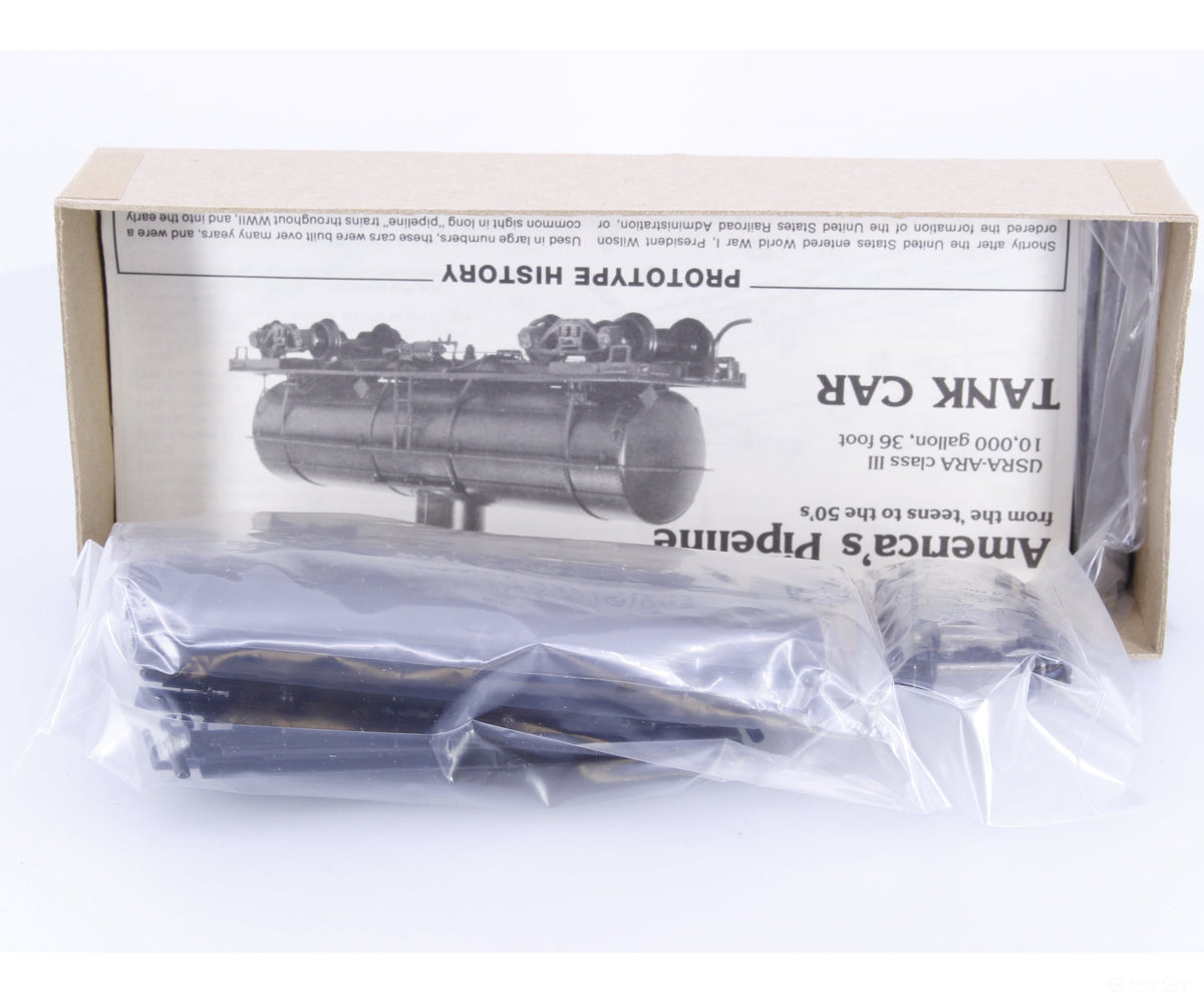 The Gould Company 4020 HO USRA 10,000 Gallon Tank Car Kit Undecorated - Freight Cars