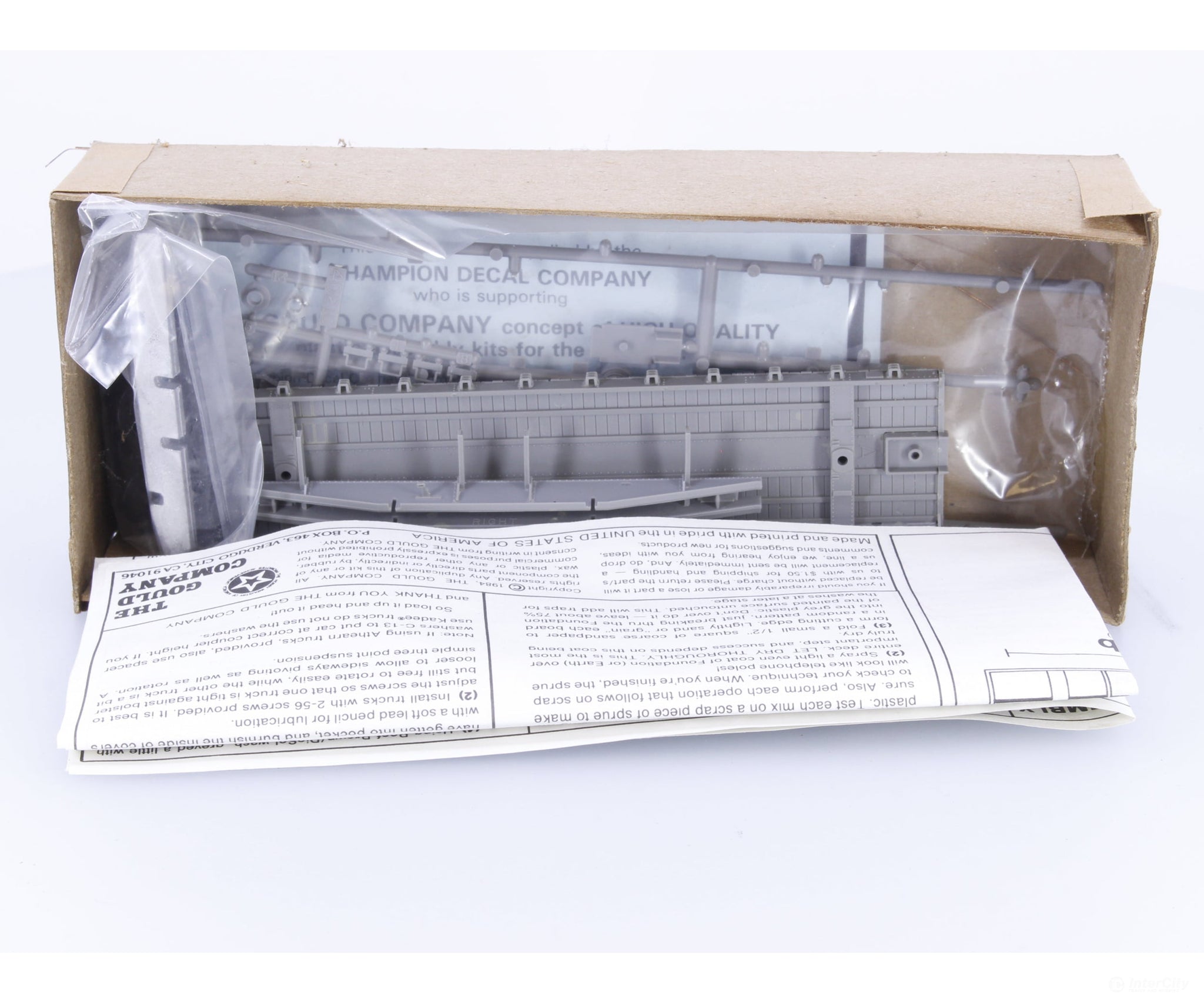 The Gould Company 4021 HO 40’ Flat Car Kit Undecorated - Freight Cars