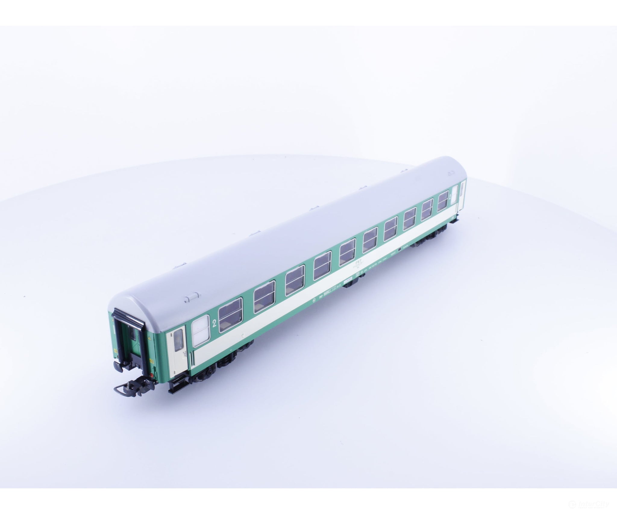 Tillig 74732 HO PKP 2nd Class Passenger Car 515120 - European Passenger Cars