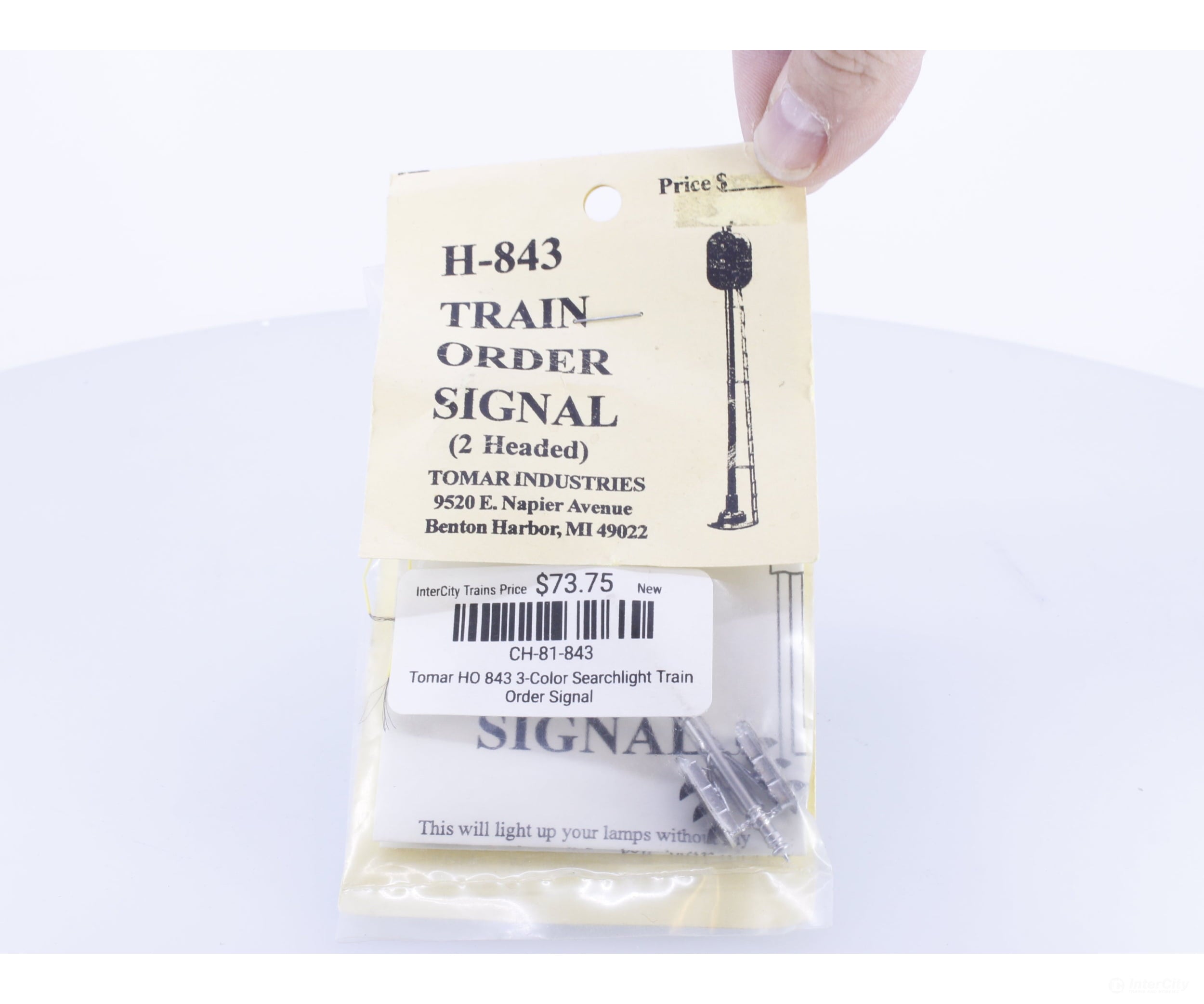 Tomar HO 843 3-Color Searchlight Train Order Signal - Signals & Catenary