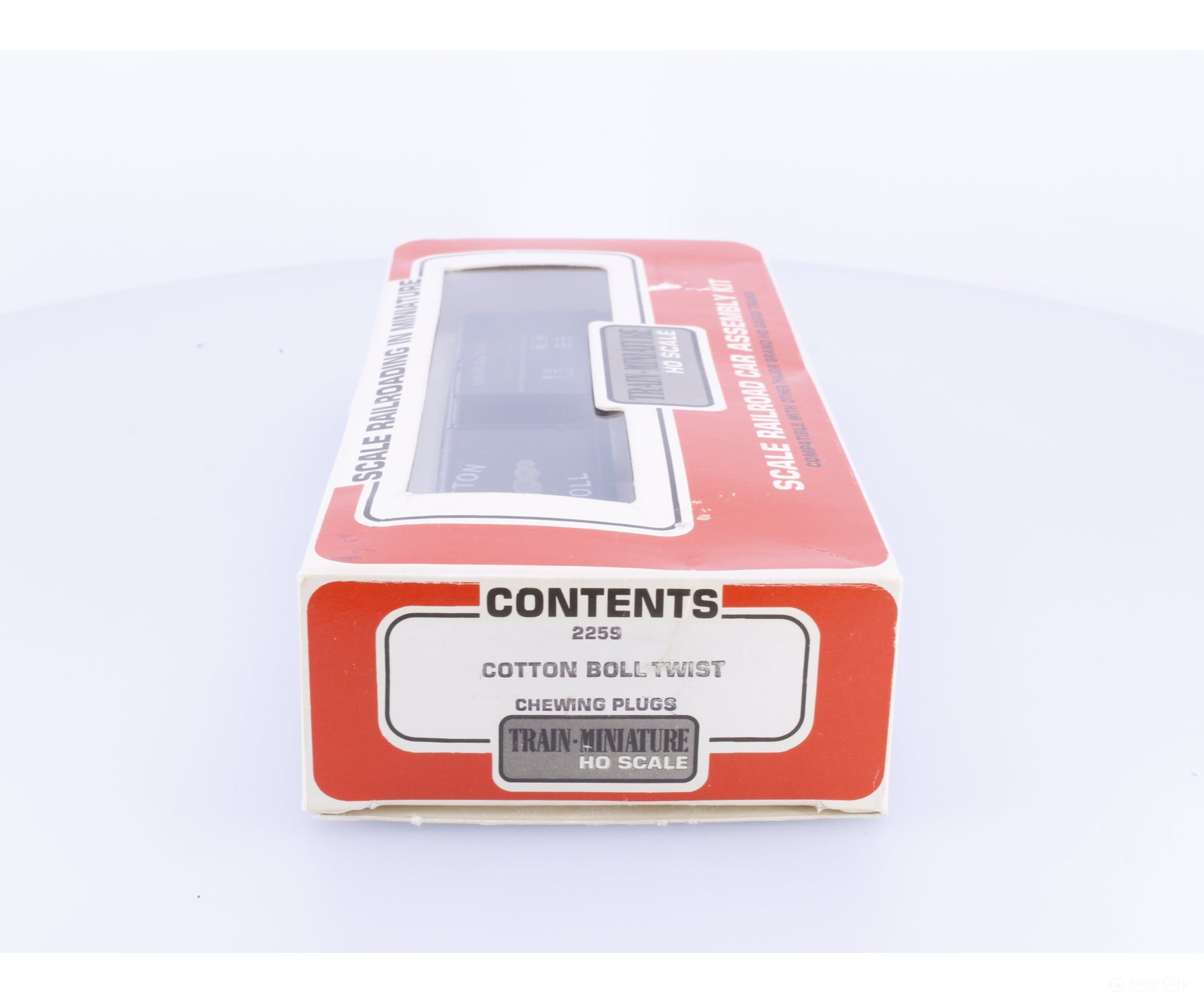 Train Miniature 2259 HO 40’ Single Door Boxcar Kit Cotton Boll Twist (STC) 505 - Freight Cars