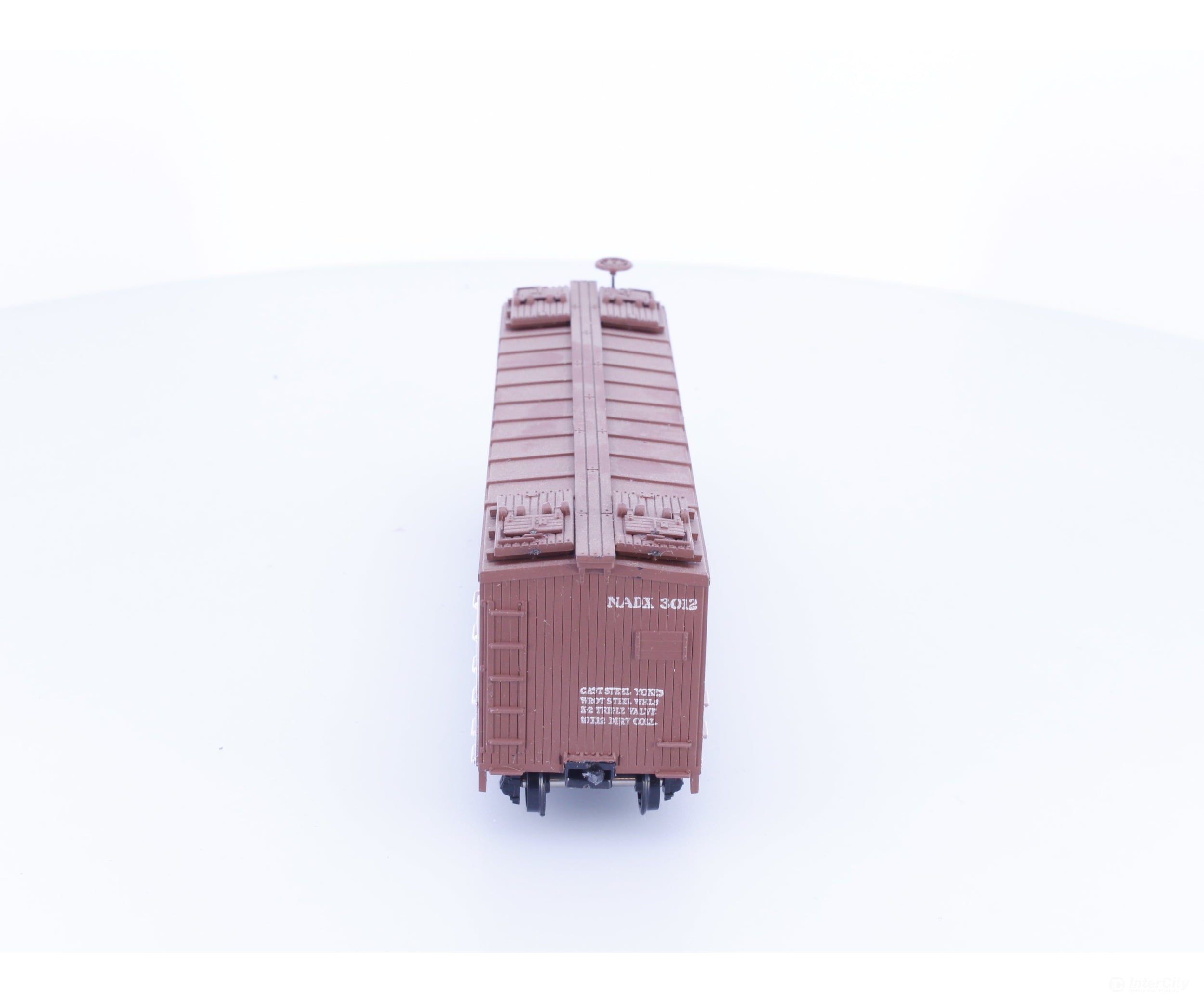 Train Miniature 8061 HO 40’ Single Door Boxcar Pluto Water (NADX) 3012 - Freight Cars