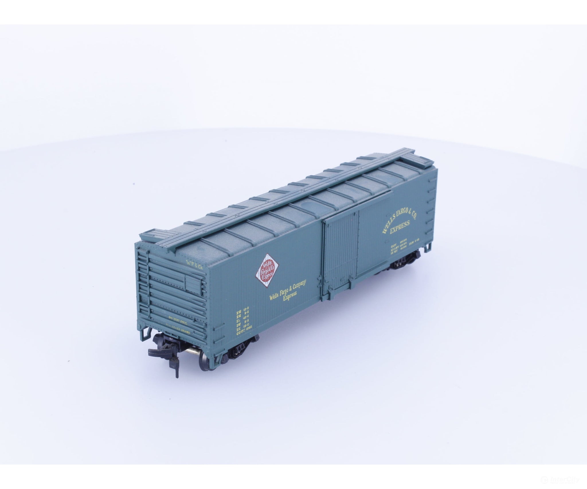 Train Miniature 8076 HO 40’ Single Door Boxcar Wells Fargo Express - Freight Cars