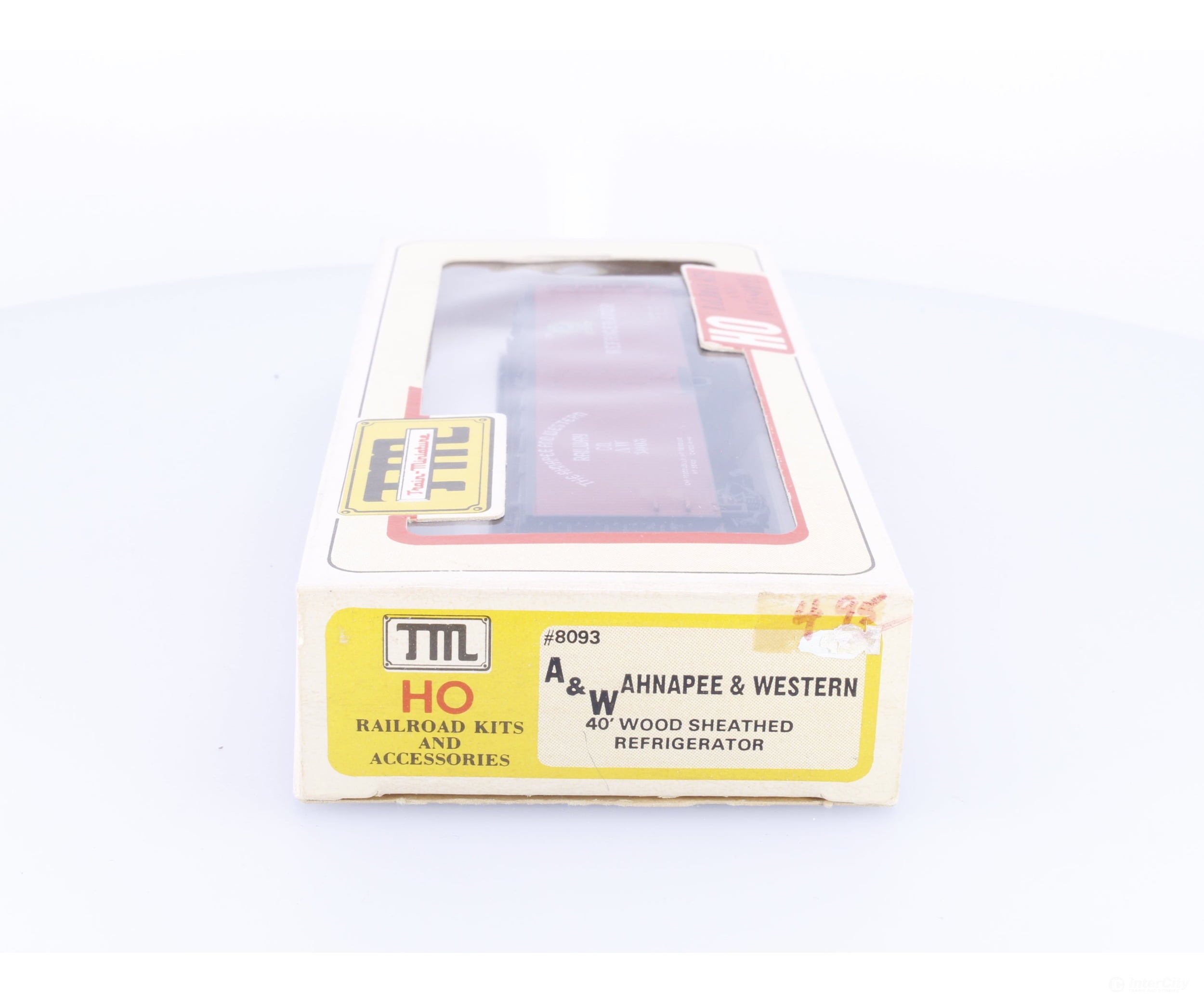 Train Miniature 8093 HO 40’ Single Door Boxcar Ahnapee & Western (AW) 3003 - Freight Cars