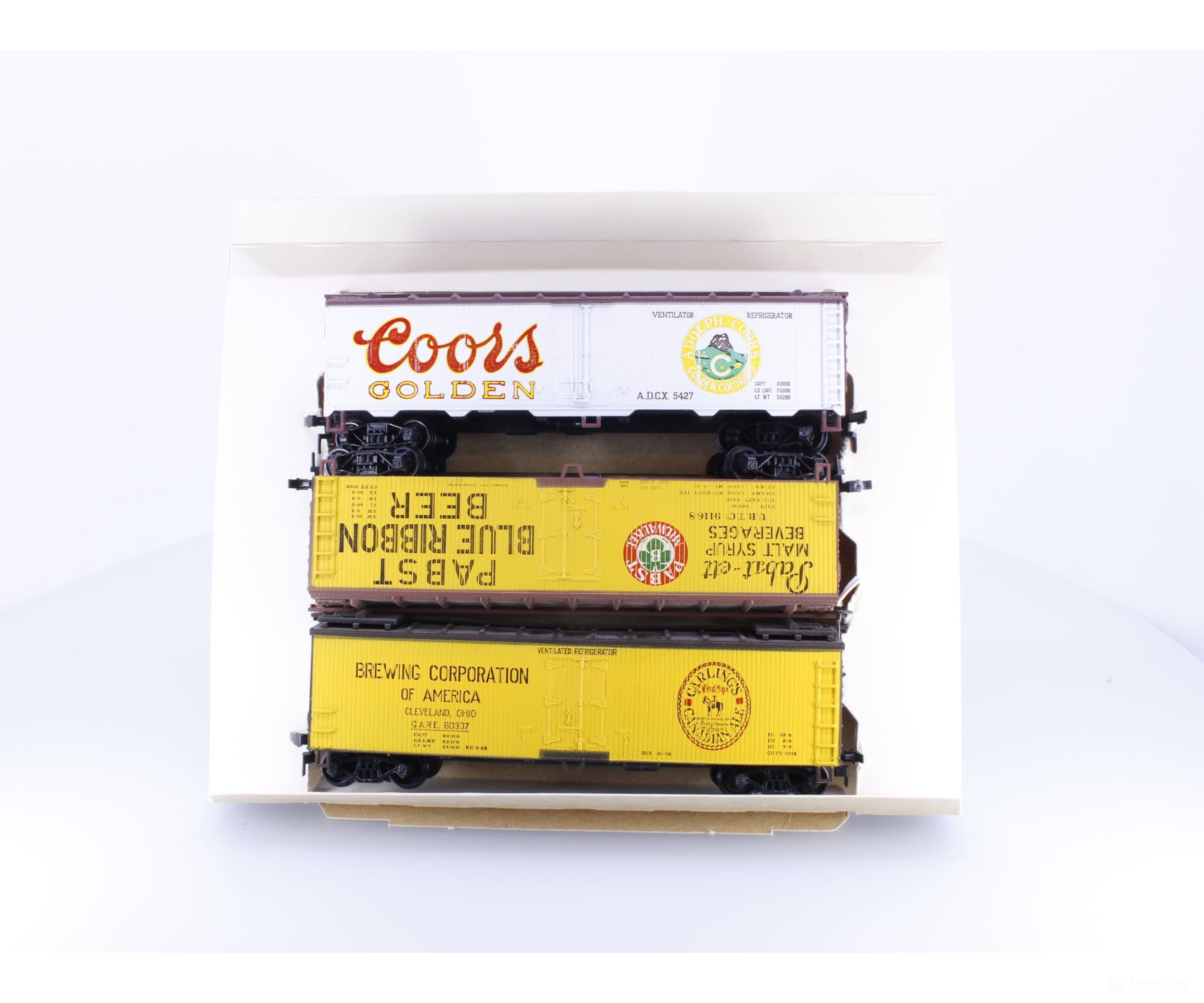 Train Miniature 8705 HO Billboard Nostalgia Beer Distributors II Boxcar Set Coors Pabst Carlings 5427 91168 60307