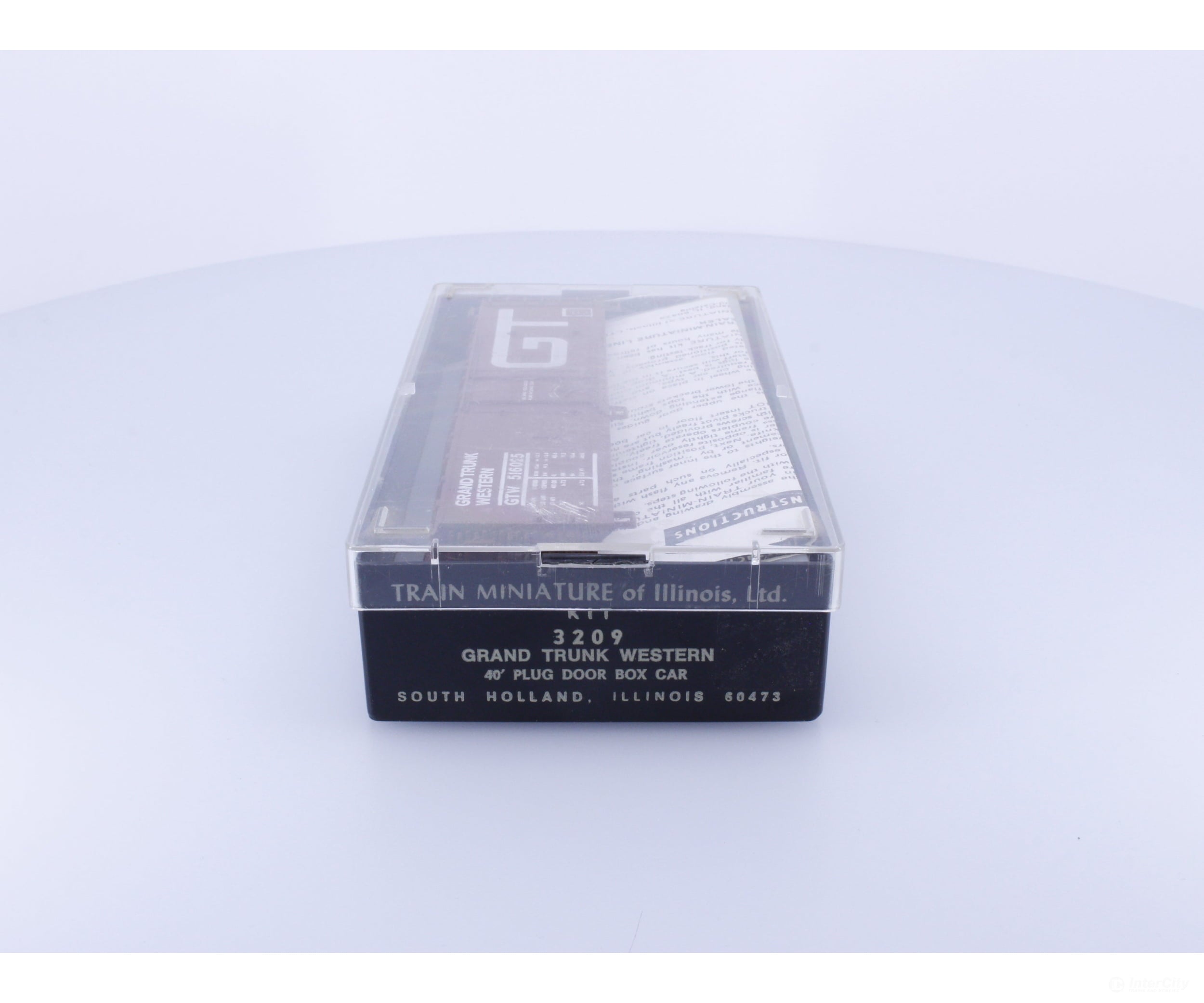 Train Miniature Ltd. 3209 HO 40’ Plug Door Box Kit Grand Trunk Western (GTW) 516025 Freight Cars