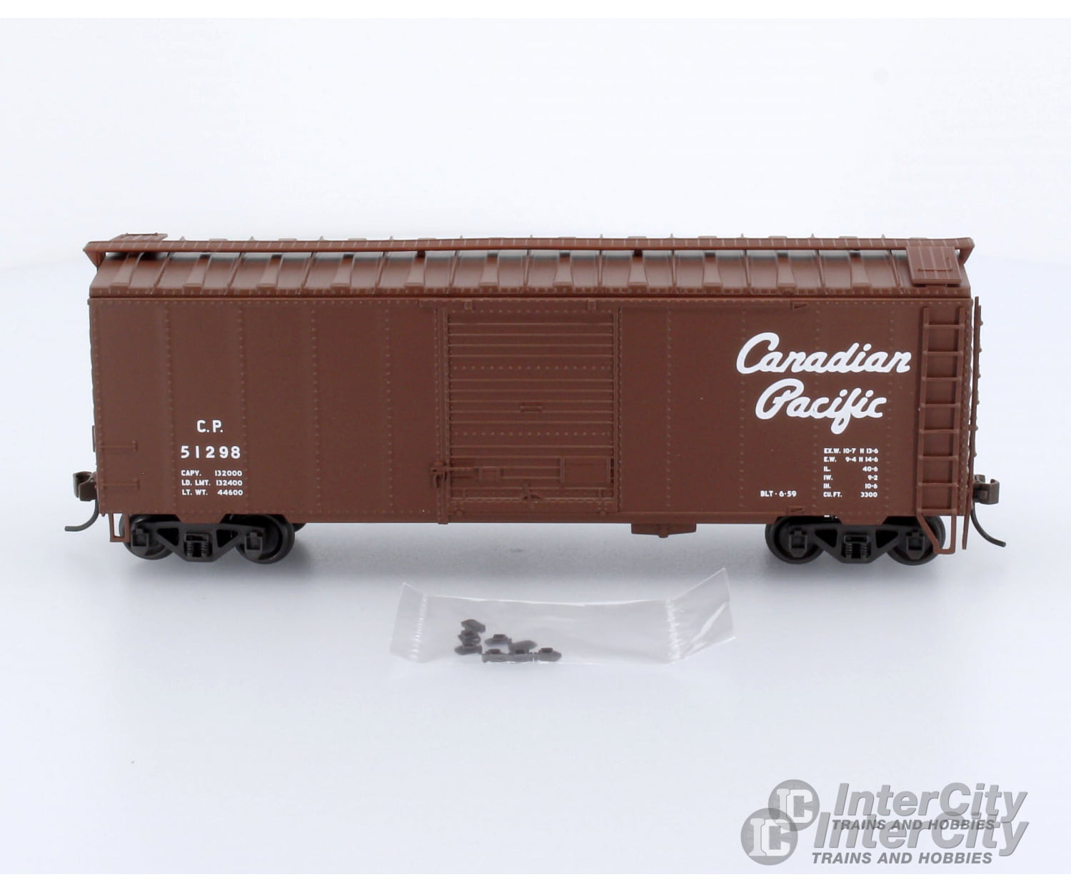 Trains Canada HO Scale CP CANADIAN PACIFIC 40' Box Car Script Lettering - Default Title (CH-TRCA-12021-101)
