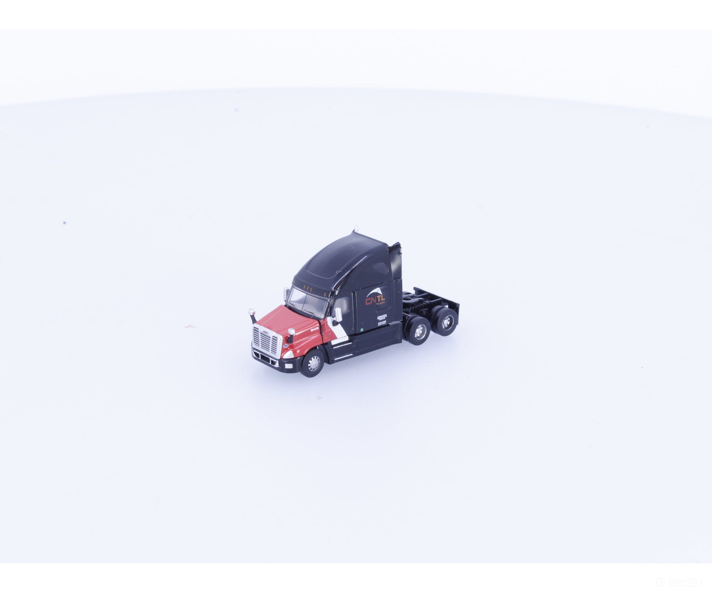 Trainworx 52540 N Cascadia CNTL Tractor BN 135 Brand New - Vehicles
