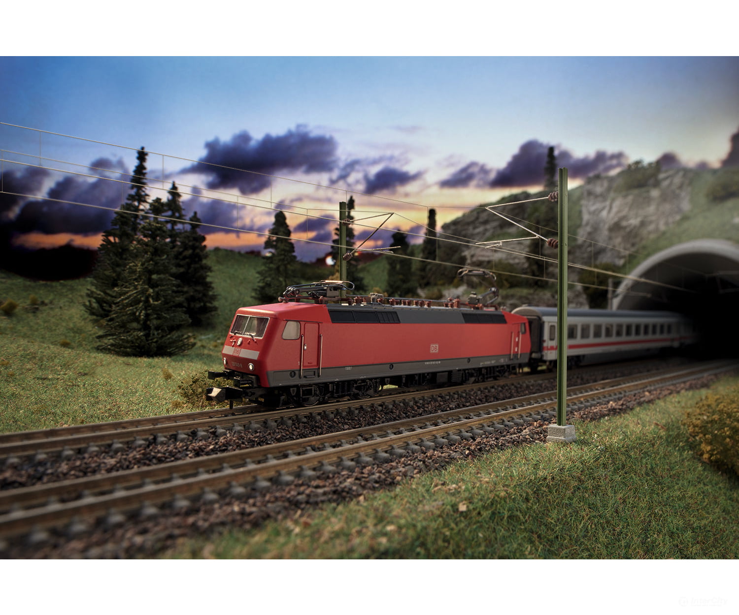 Trix 11150 N Db Ag Intercity Starter Set With A Class 120 & Train Sets