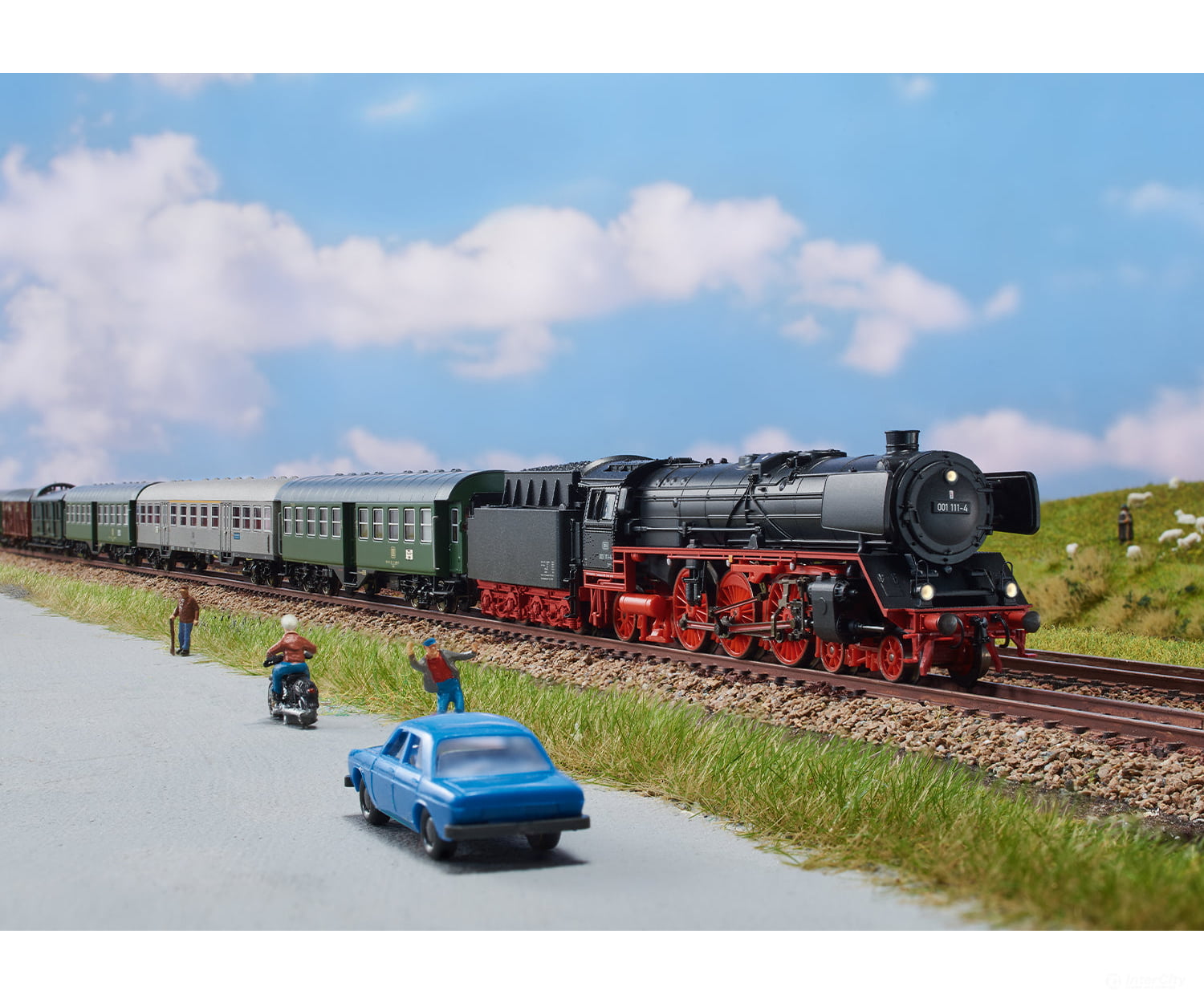 Trix 16017 N Class 001 Steam Locomotive (Mhi Exclusive Item) European Locomotives
