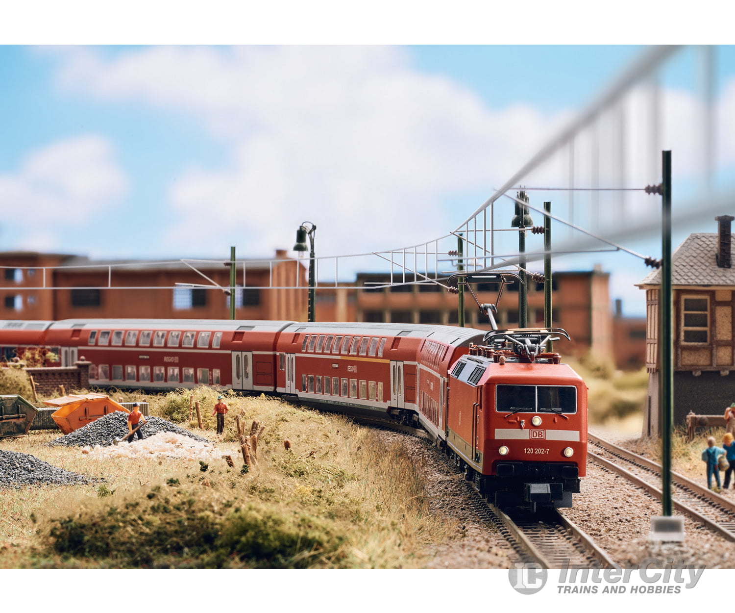 Trix 16026 Class 120.2 Electric Locomotive - Default Title (IC-TRIX-16026)