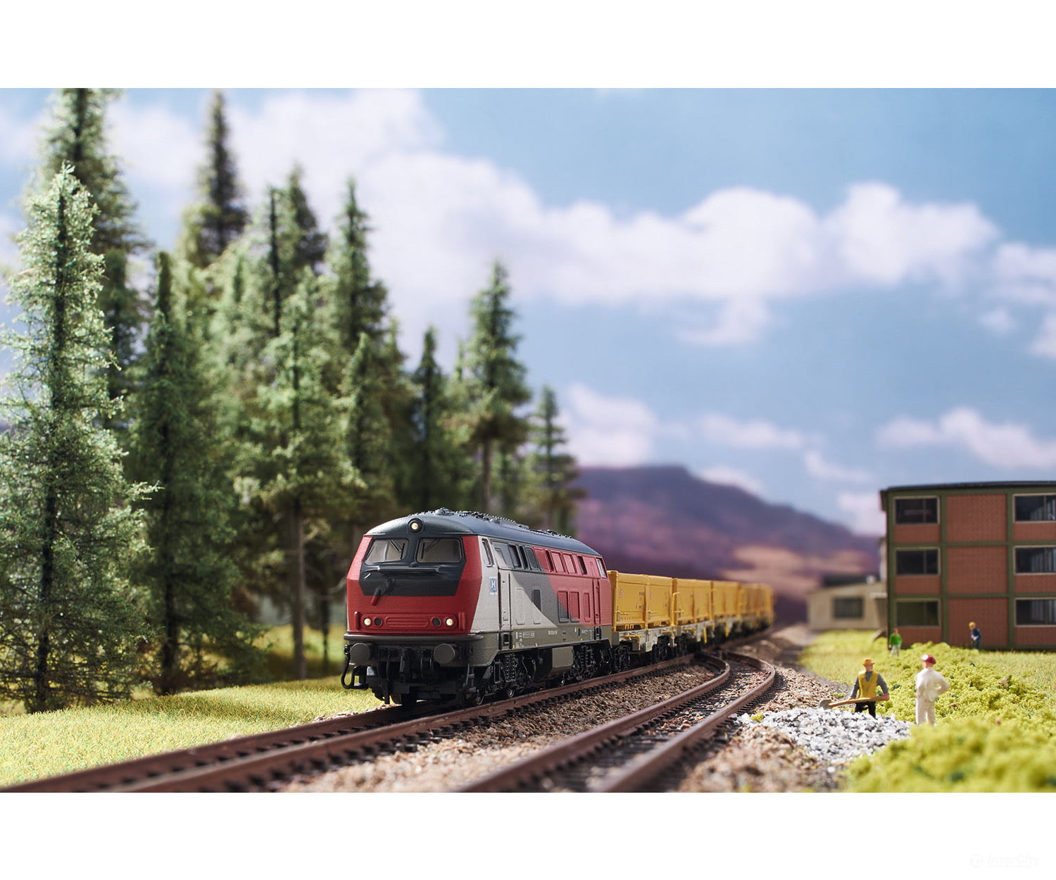 Trix 16822 Class 218 Diesel Locomotive - Default Title (IC-TRIX-16822)