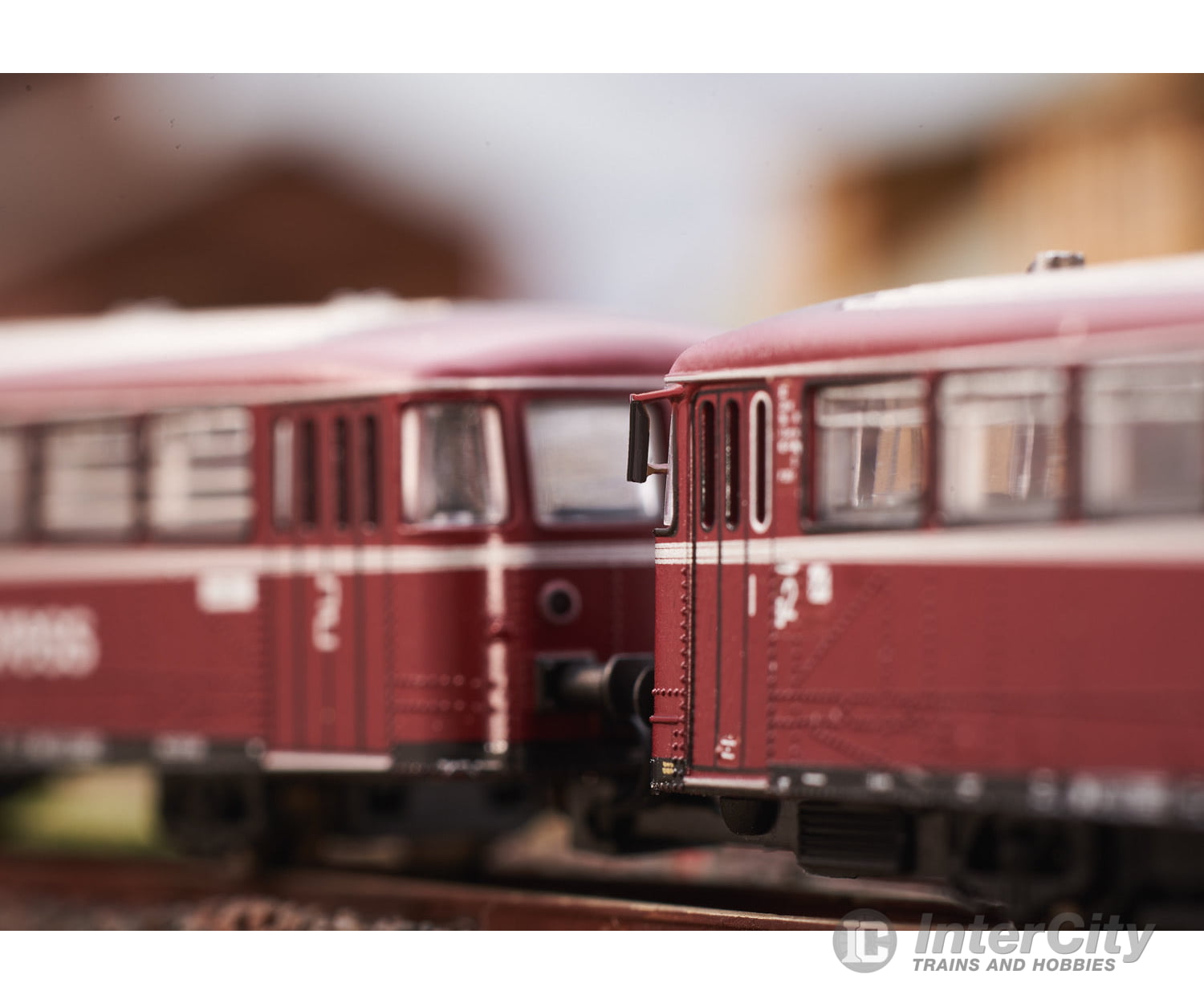 Trix 16982 Classes 796 Powered Rail Car and 996 Control Car - Default Title (IC-TRIX-16982)