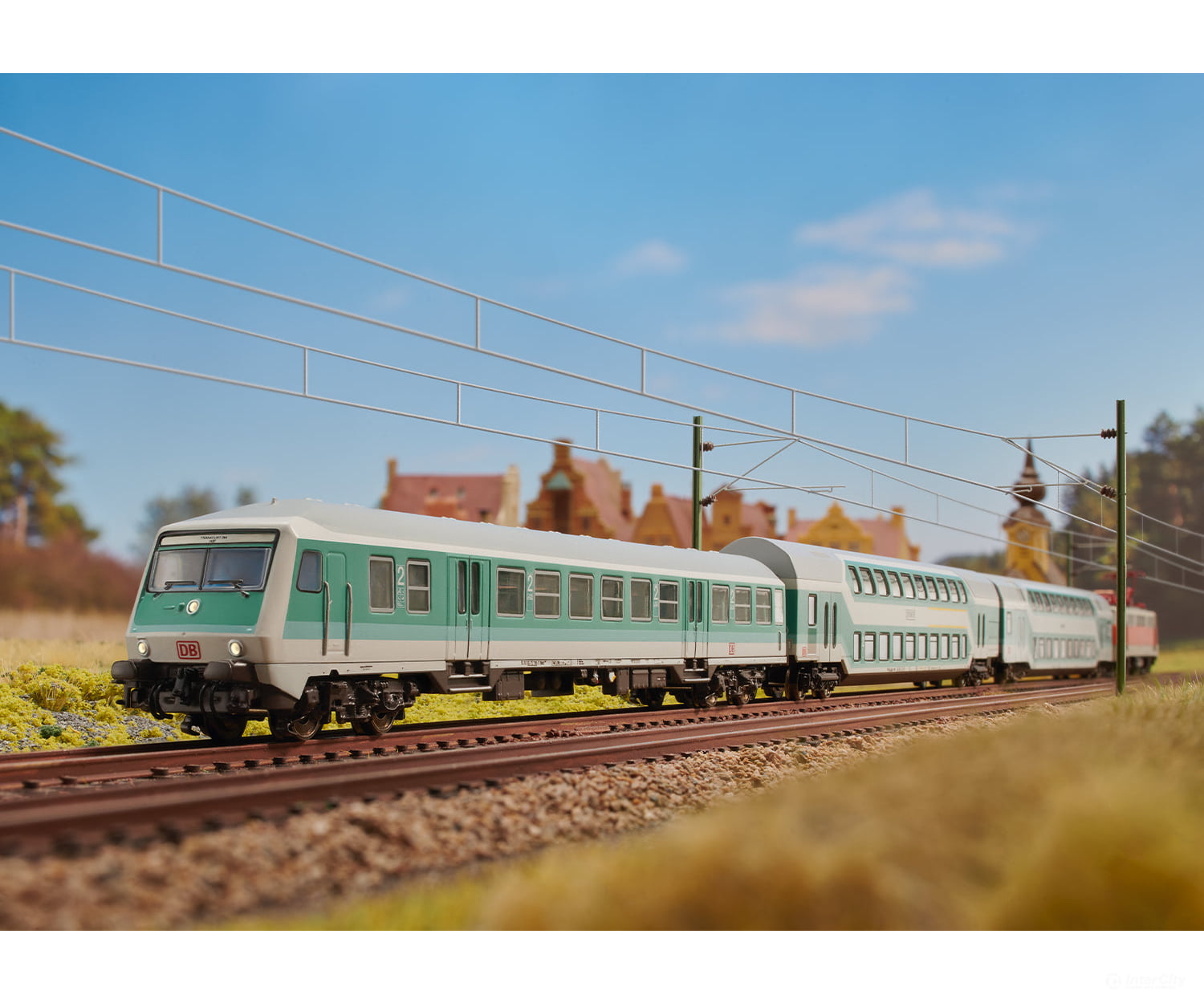 Trix 18461 N Type Bdnzf 481 Passenger Car European Freight Cars