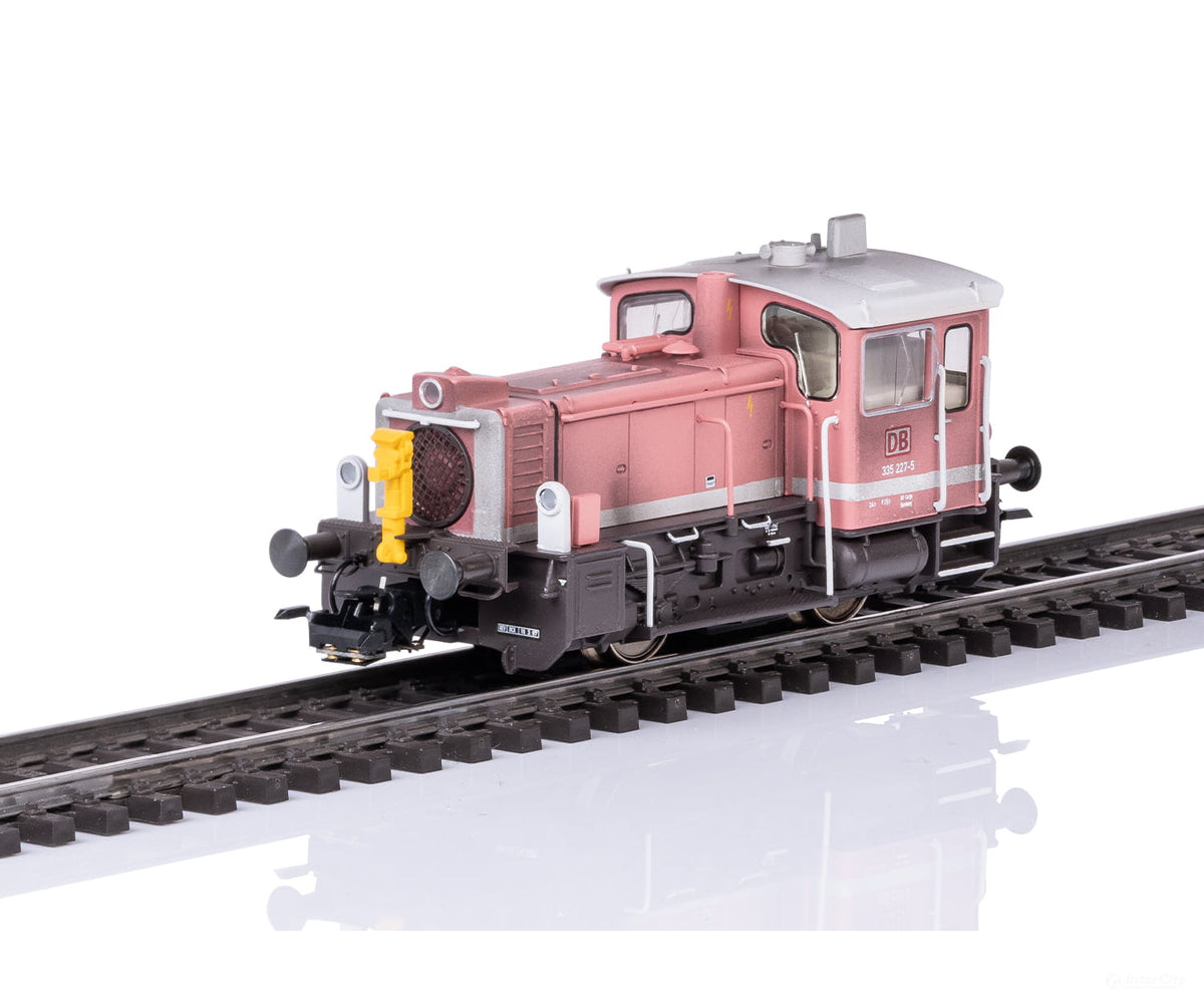 Trix 22077 HO DB AG Class 335 Diesel Locomotive MFX DCC/Sound - European Locomotives
