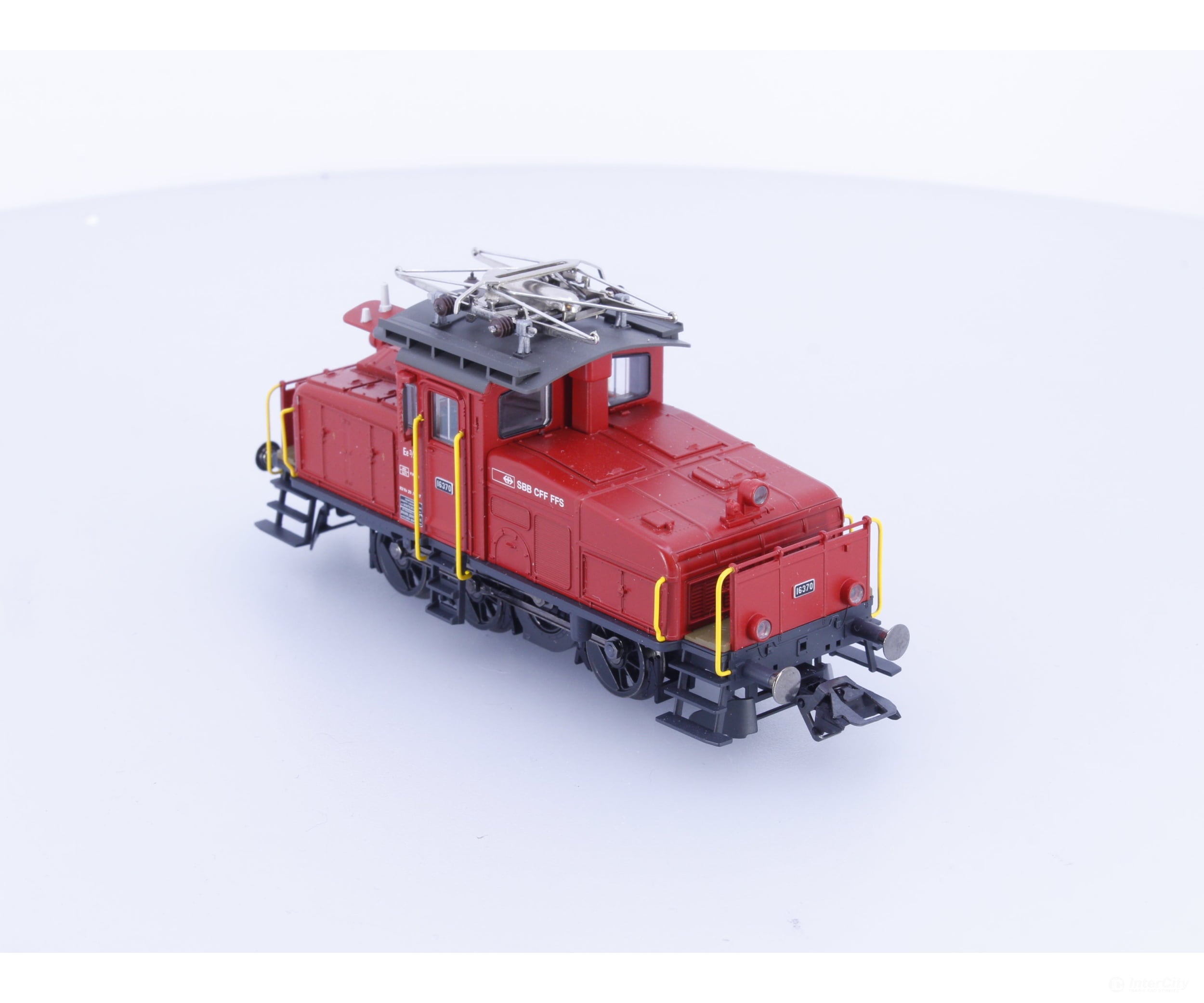 Trix 22316 HO SBB-CFF-FFS Ee 3/3 Electric Locomotive 16370 DCC - European Locomotives
