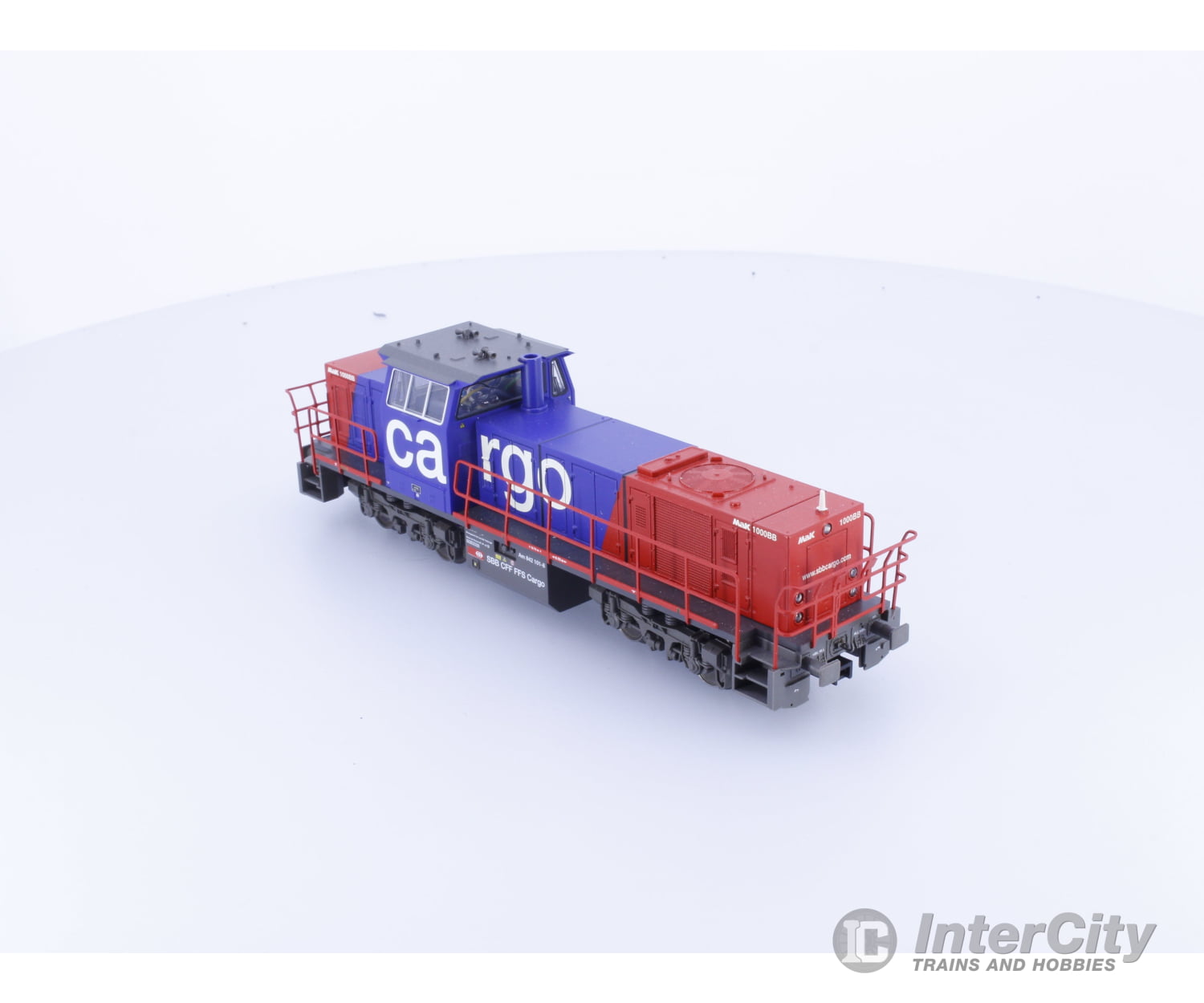 Trix 22763 HO SBB-CFF-FFS Serie Am 842 Diesel Locomotive 101-8 DCC European Locomotives